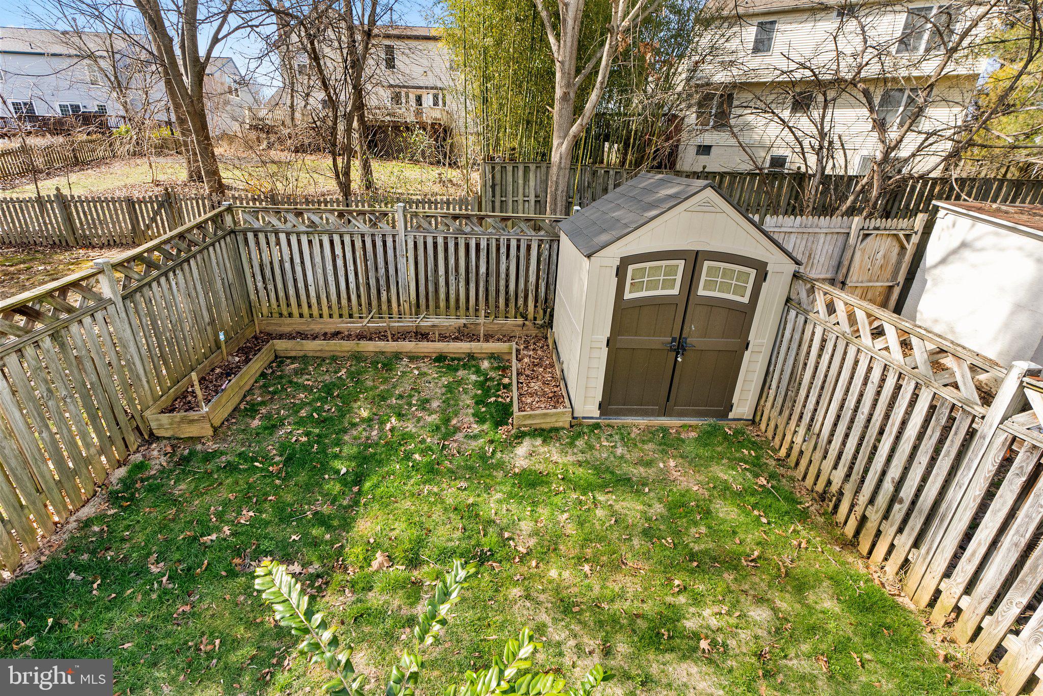 STONEGATE - Residential