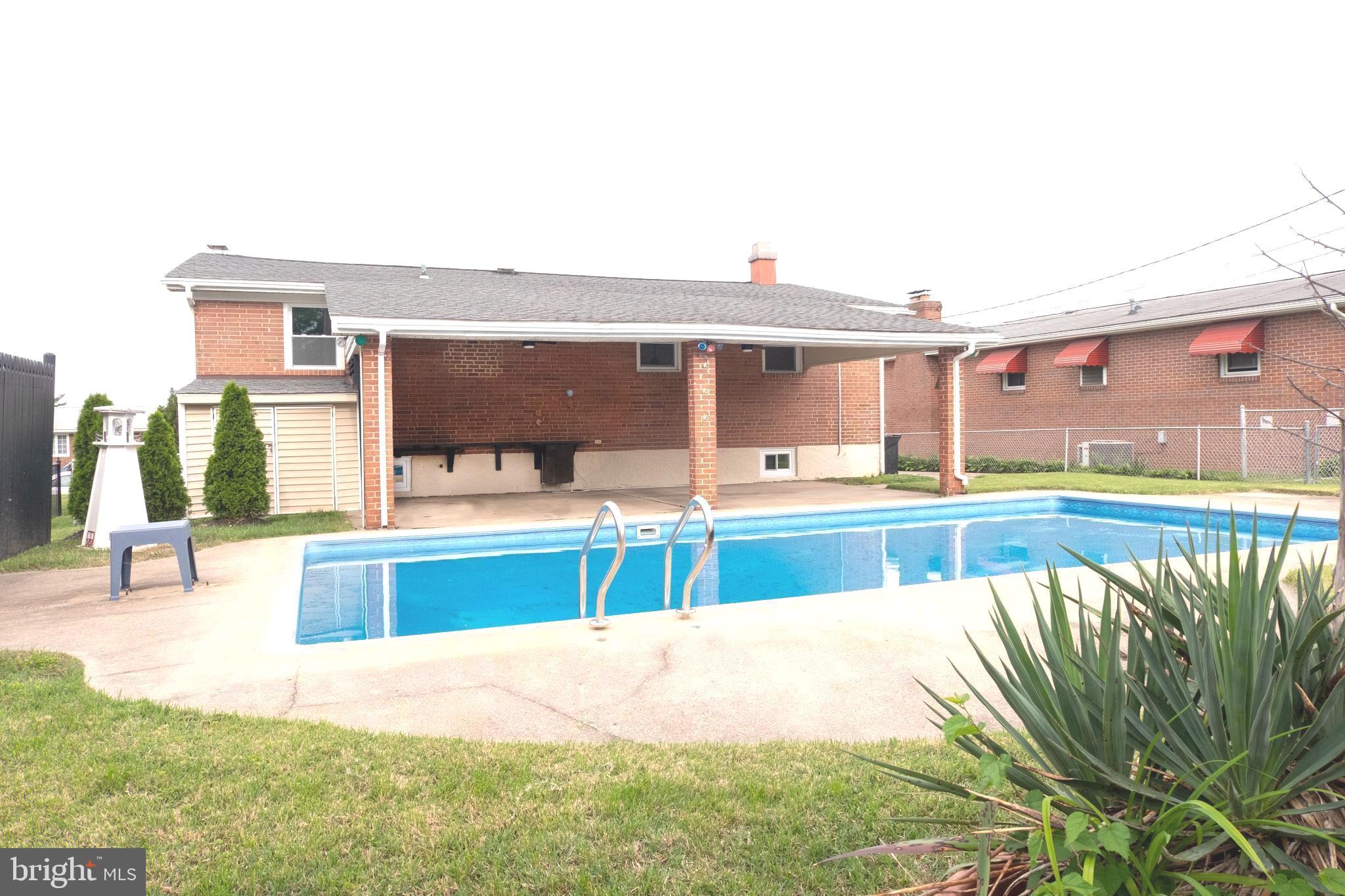 1202 HILLSHIRE ROAD