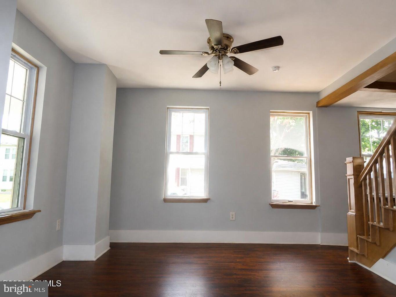 472 W 1ST STREET