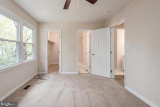 LEELAND HEIGHTS - Residential Lease