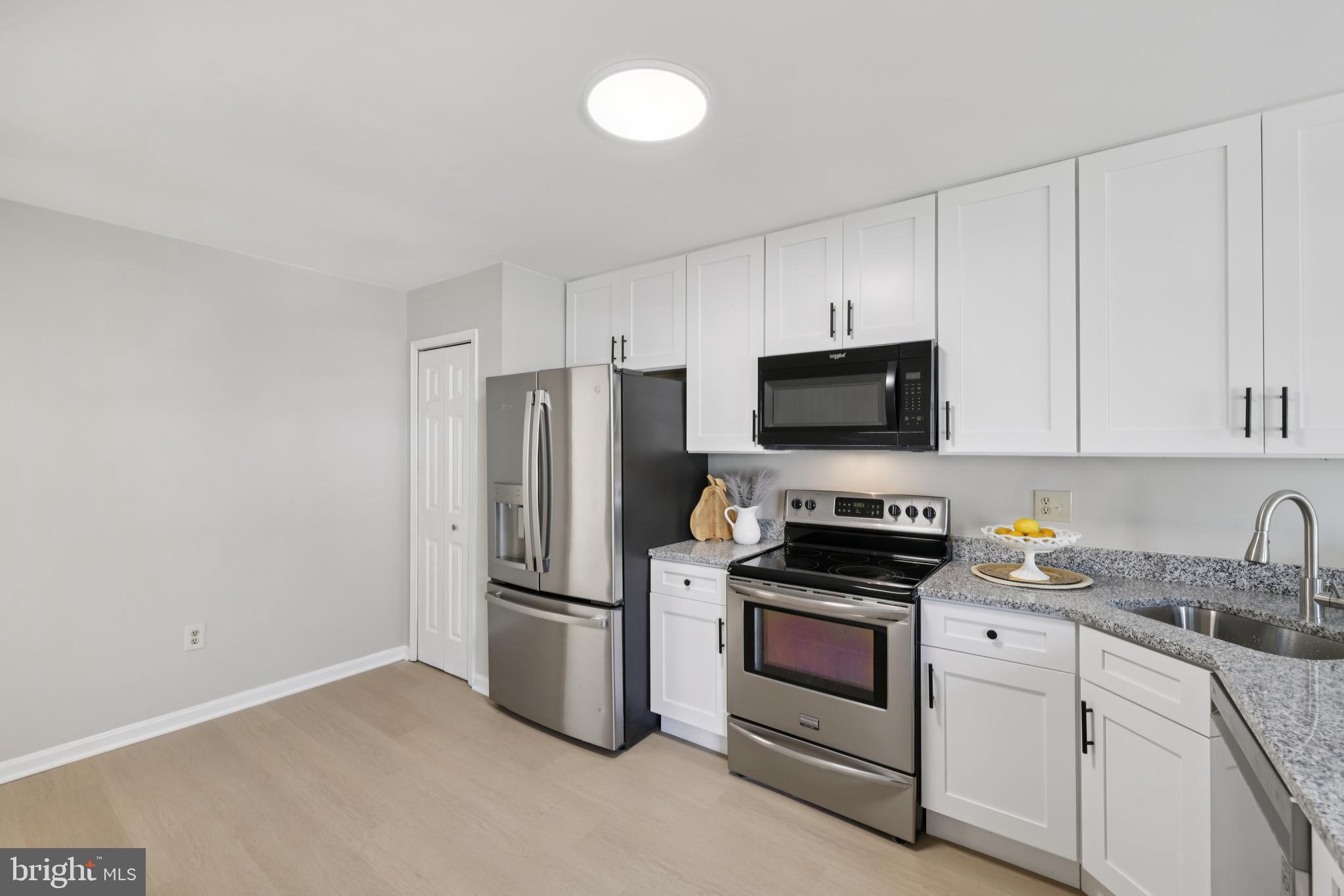 RIVER MILLS - Residential