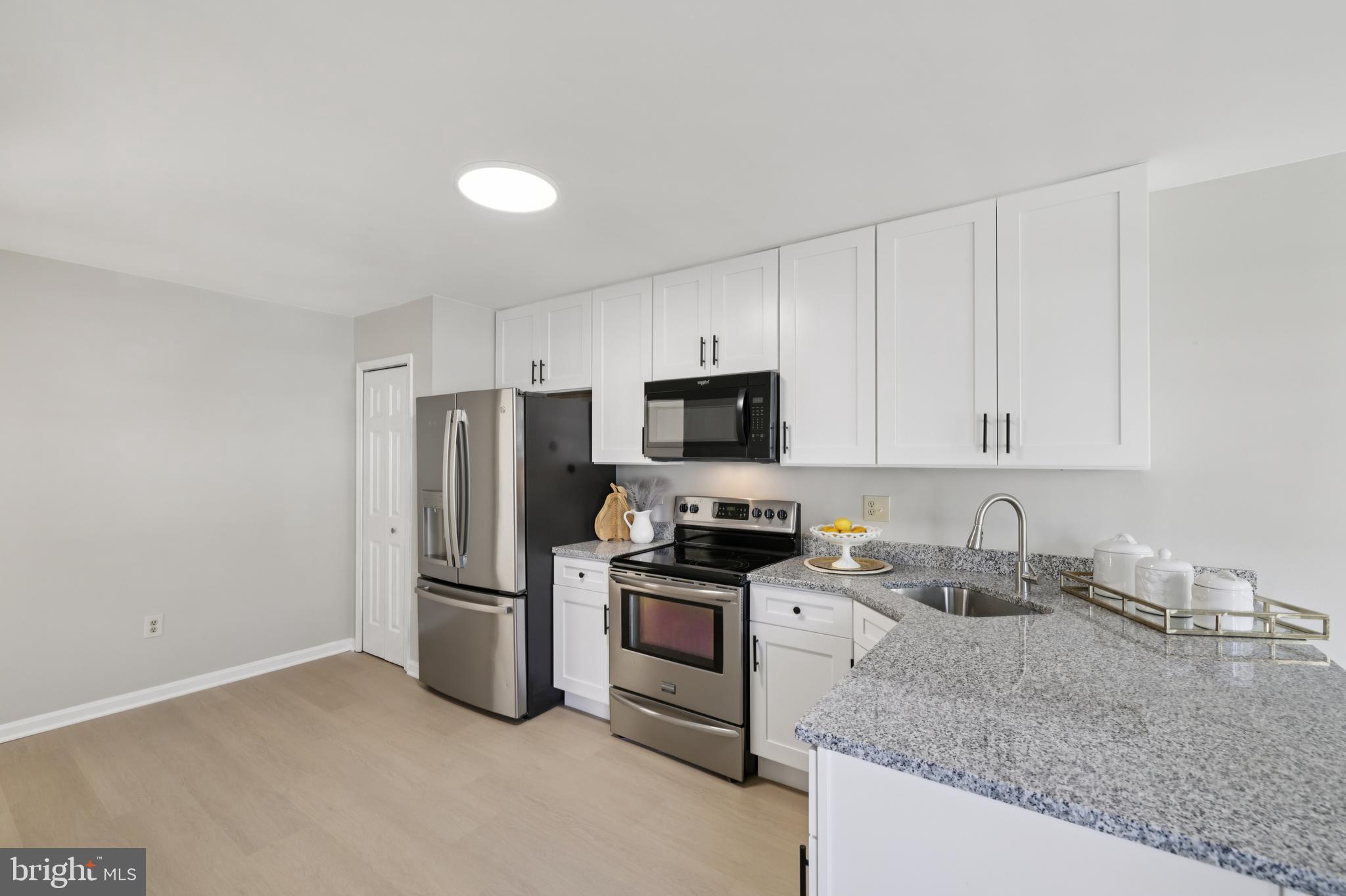 RIVER MILLS - Residential