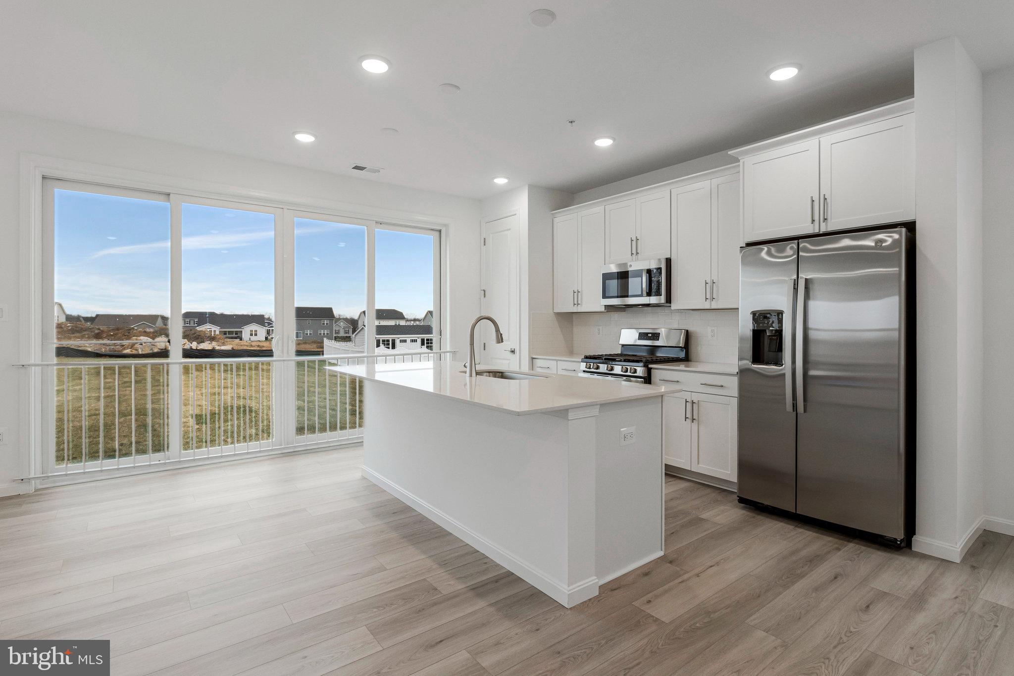 ELMWOOD FARM - Residential