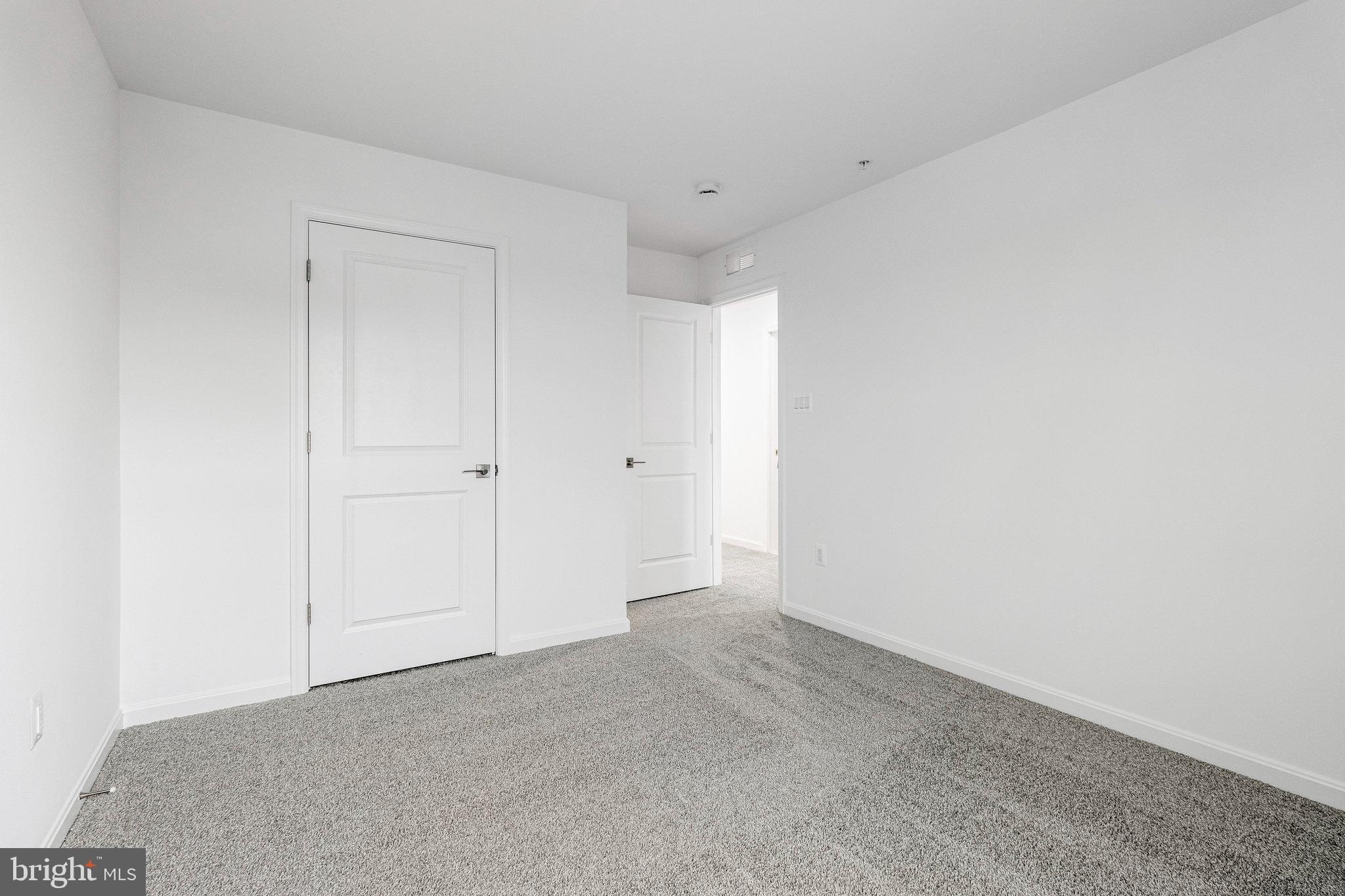 ELMWOOD FARM - Residential