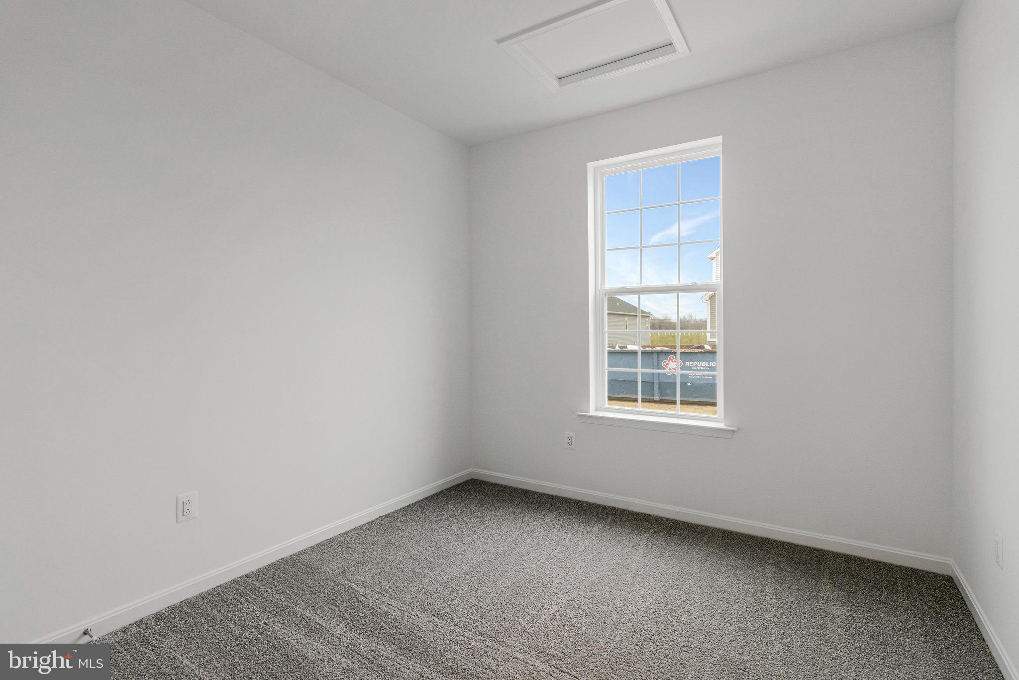 ELMWOOD FARM - Residential