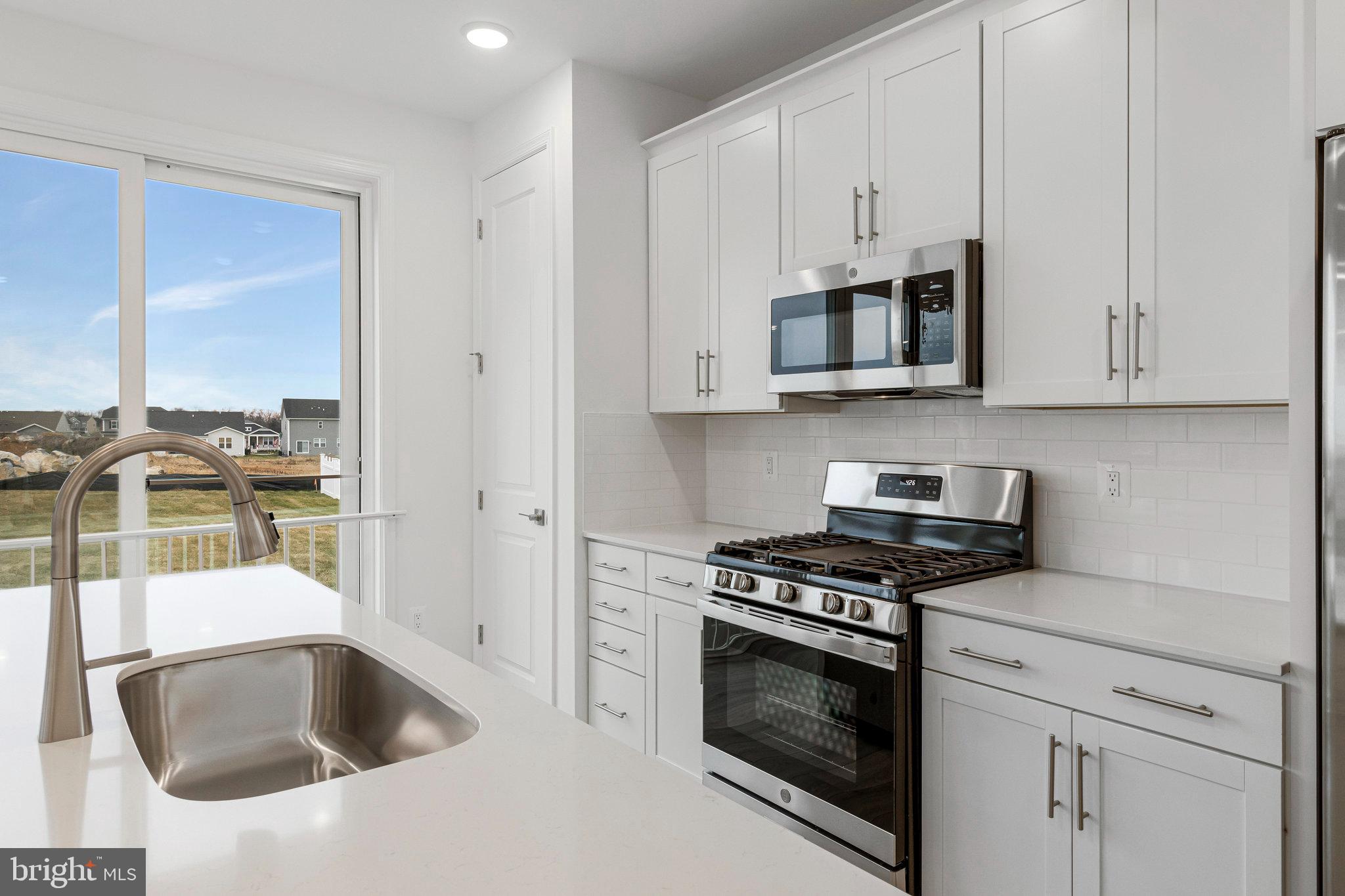 ELMWOOD FARM - Residential