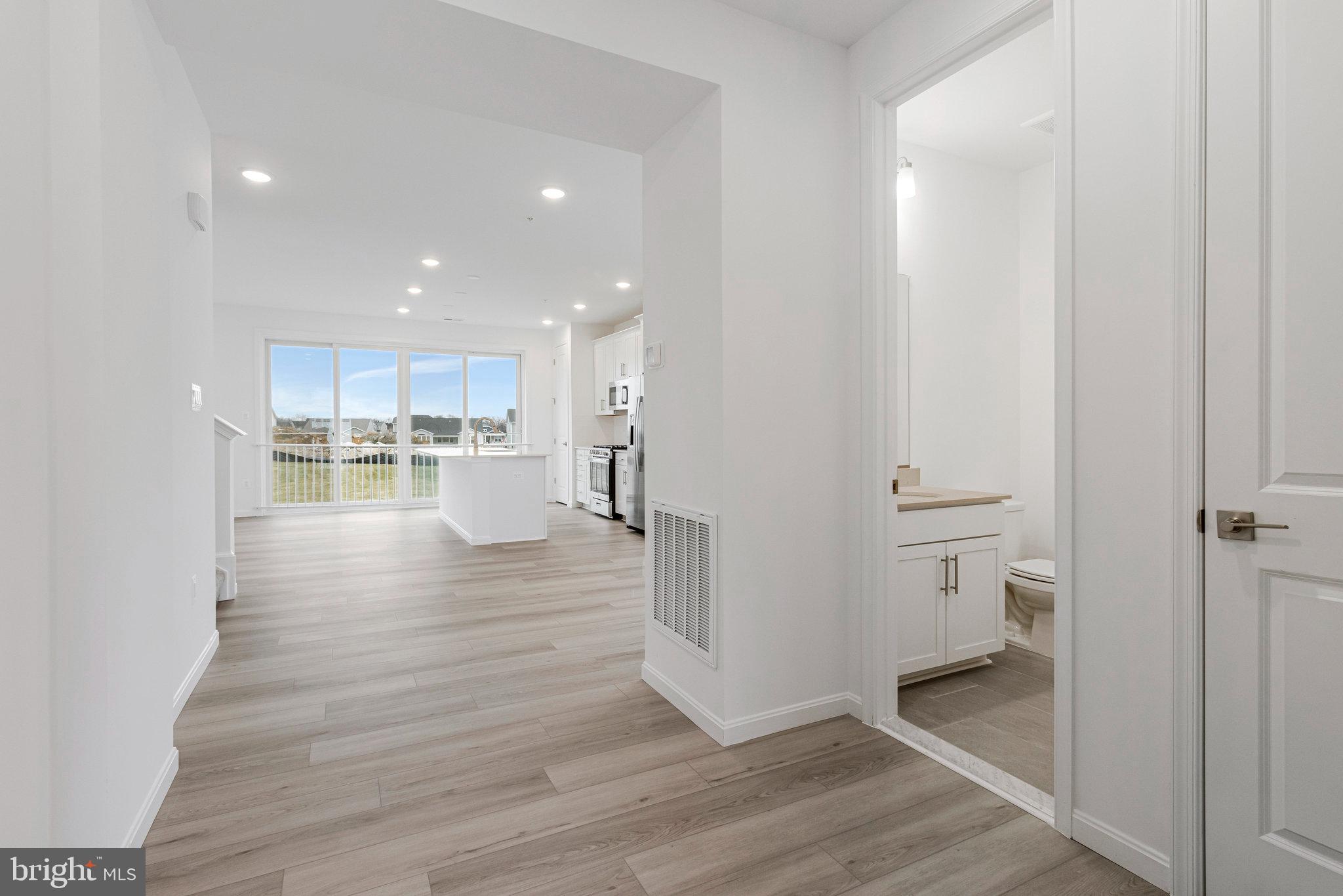 ELMWOOD FARM - Residential