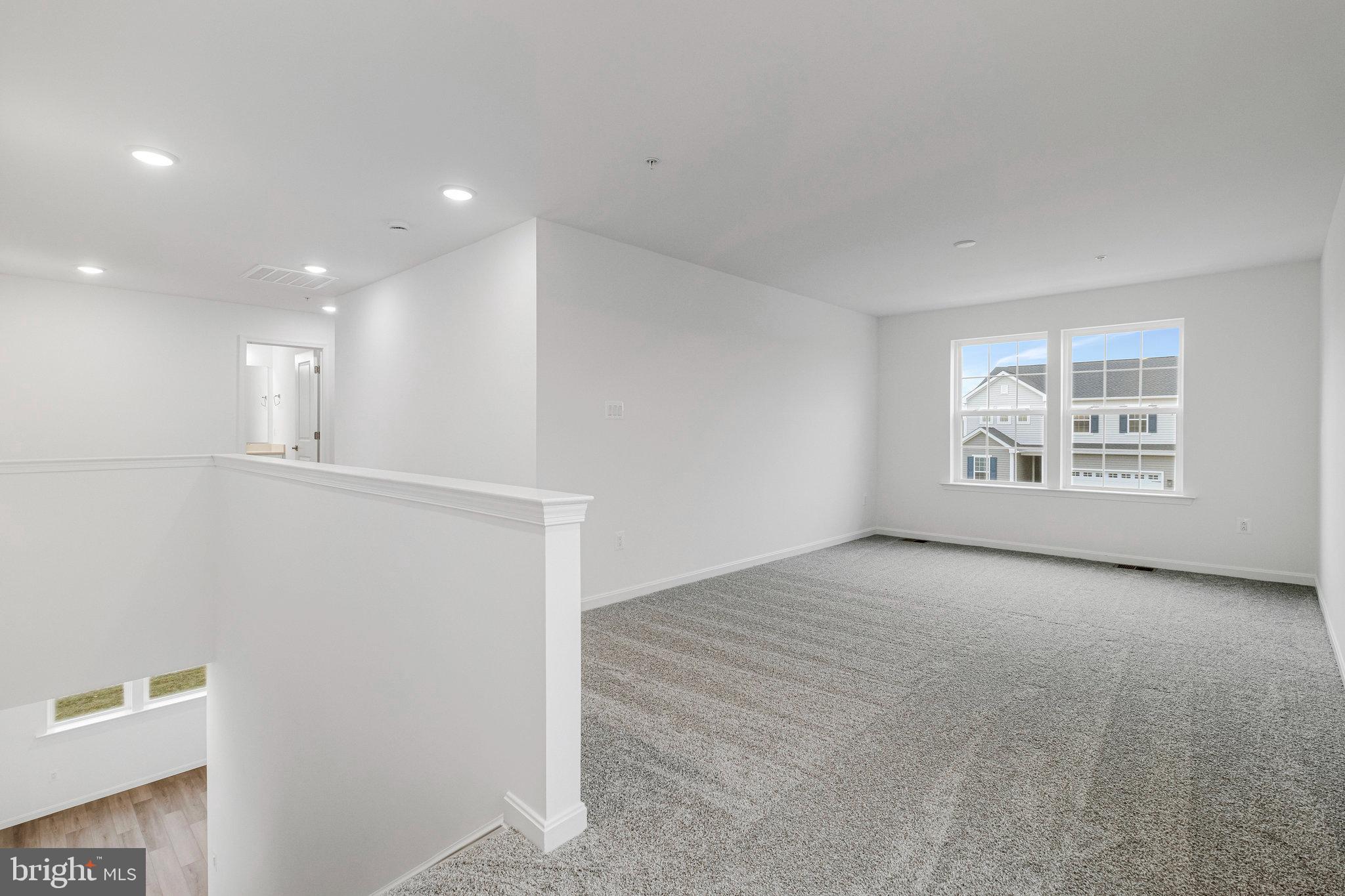 ELMWOOD FARM - Residential