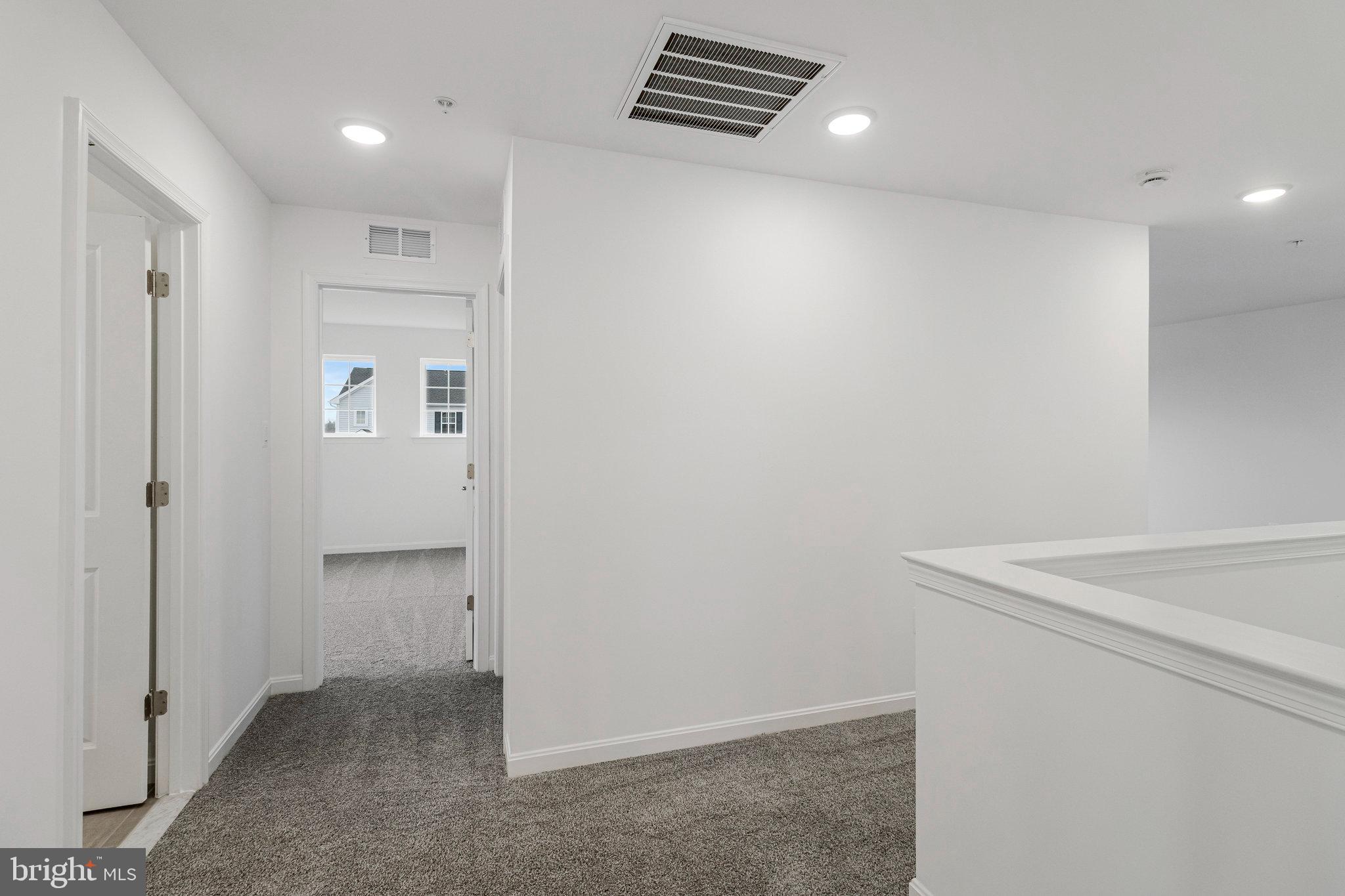 ELMWOOD FARM - Residential