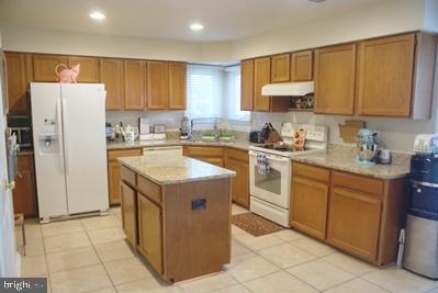 7815 MORNING GLEN LANE