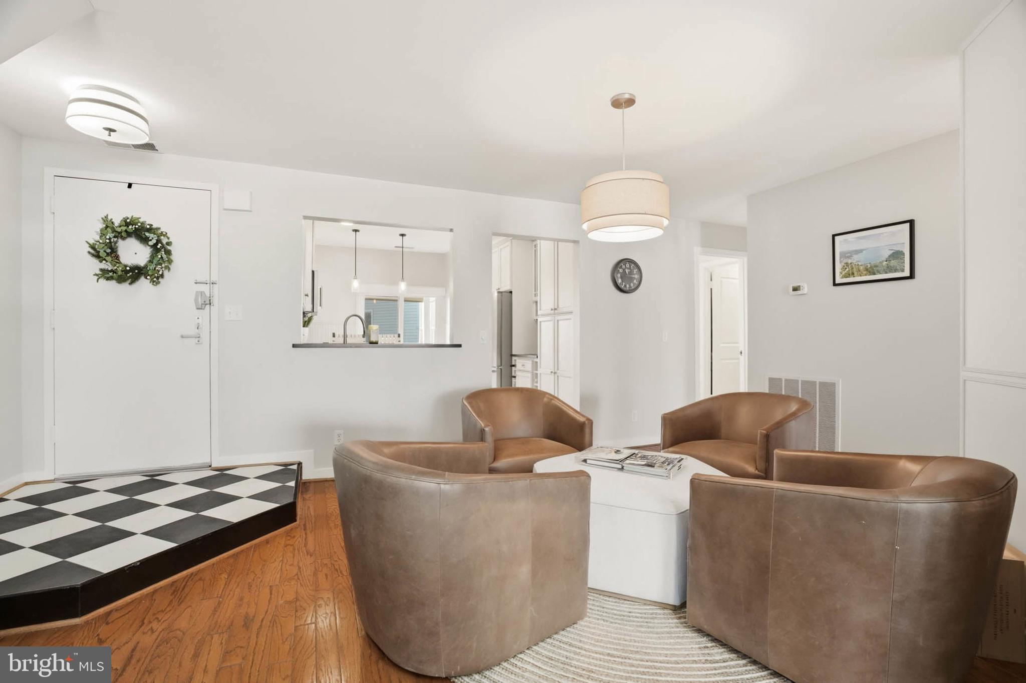 CHESAPEAKE HARBOUR - Residential