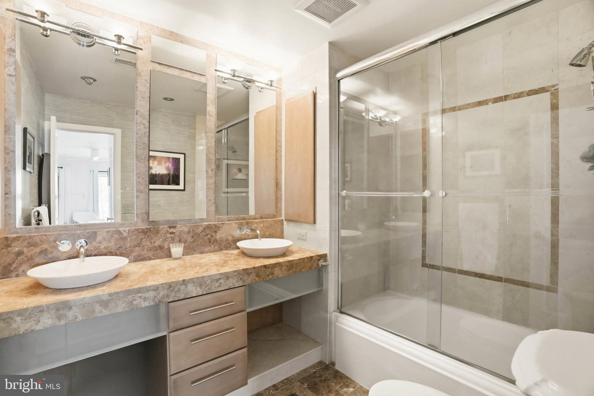 CHESAPEAKE HARBOUR - Residential