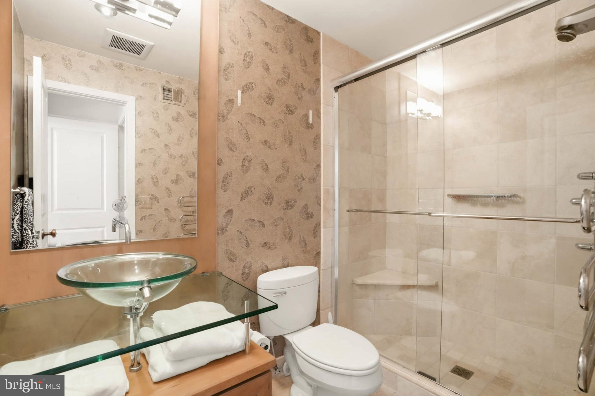 CHESAPEAKE HARBOUR - Residential