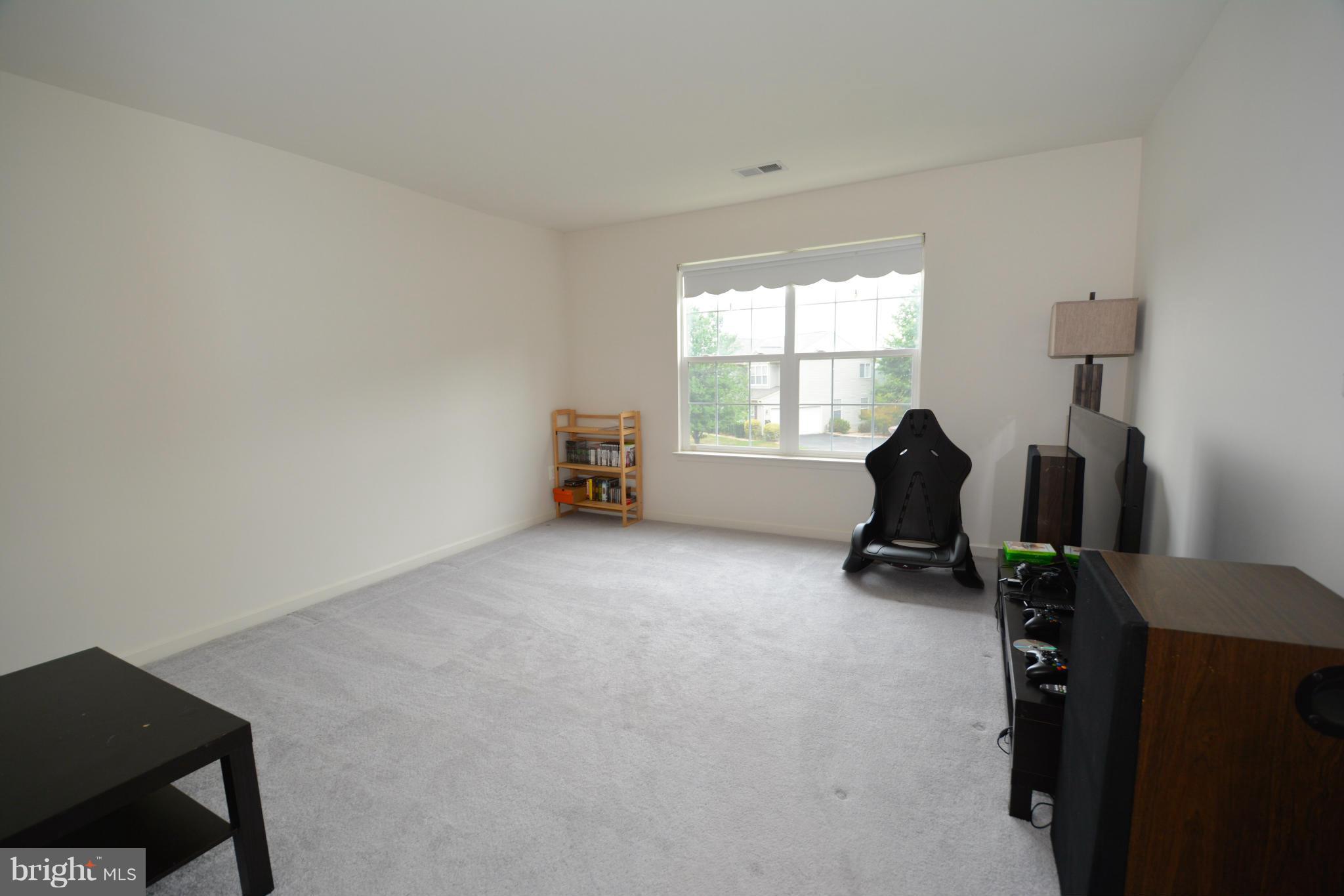 SWANS CREEK - Residential