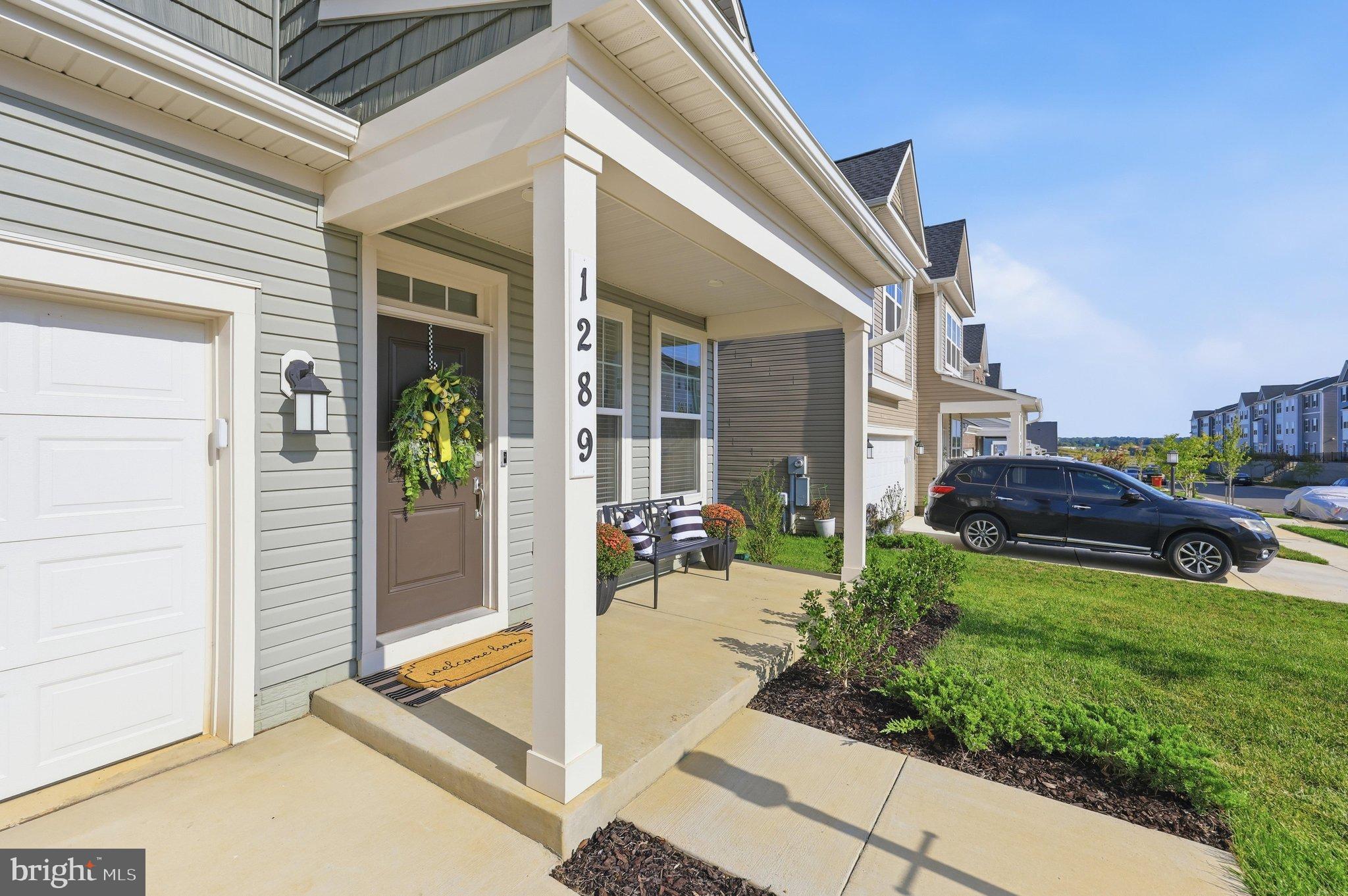 1289 RED CLOVER LANE
