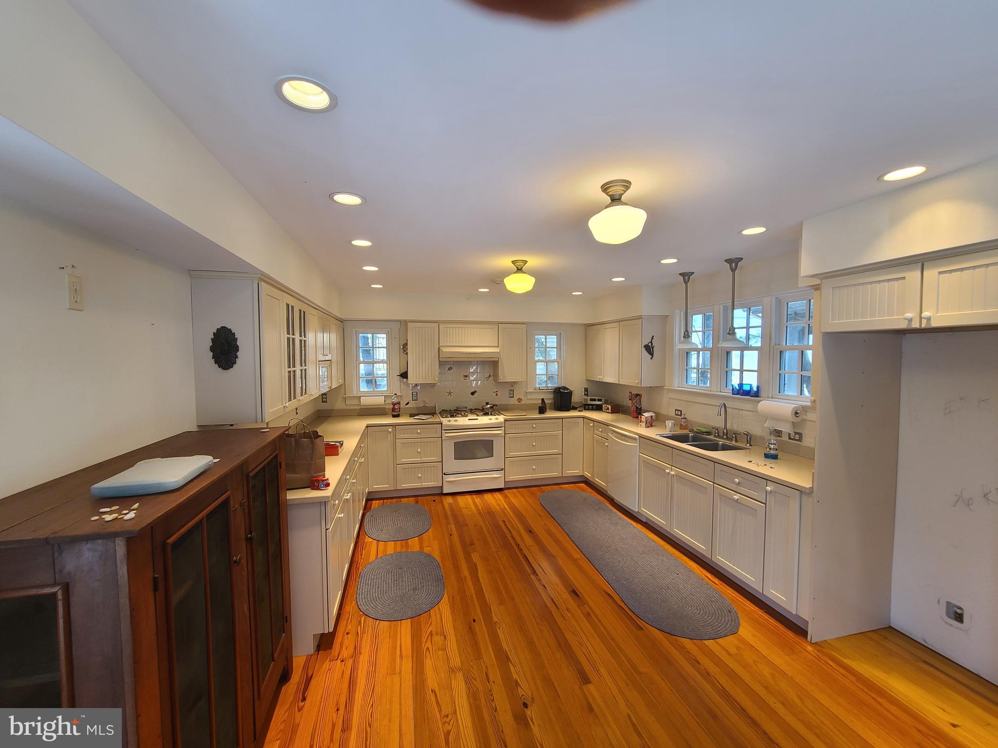 LEWES BEACH - Residential