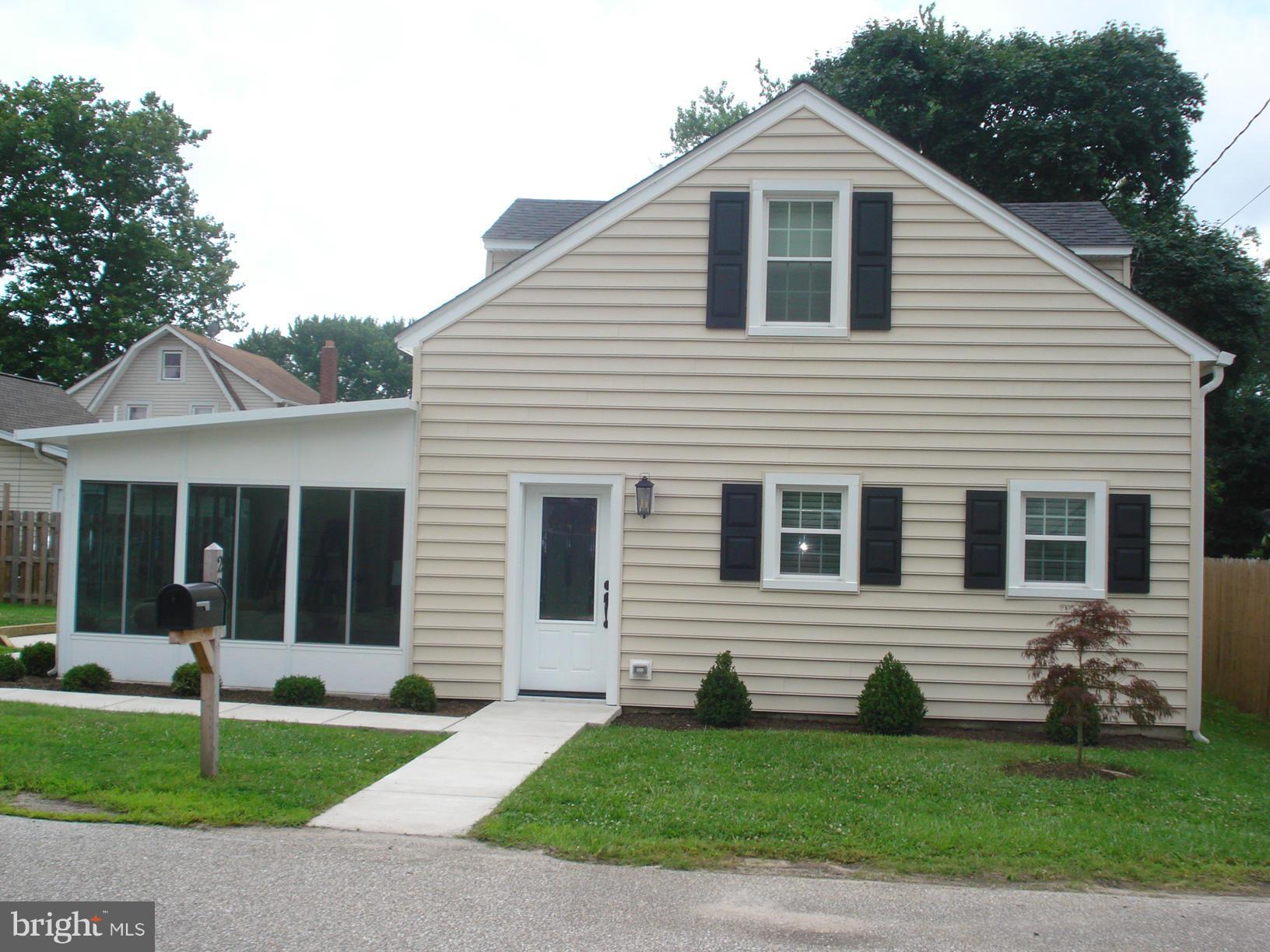 RIVIERA BEACH - Residential