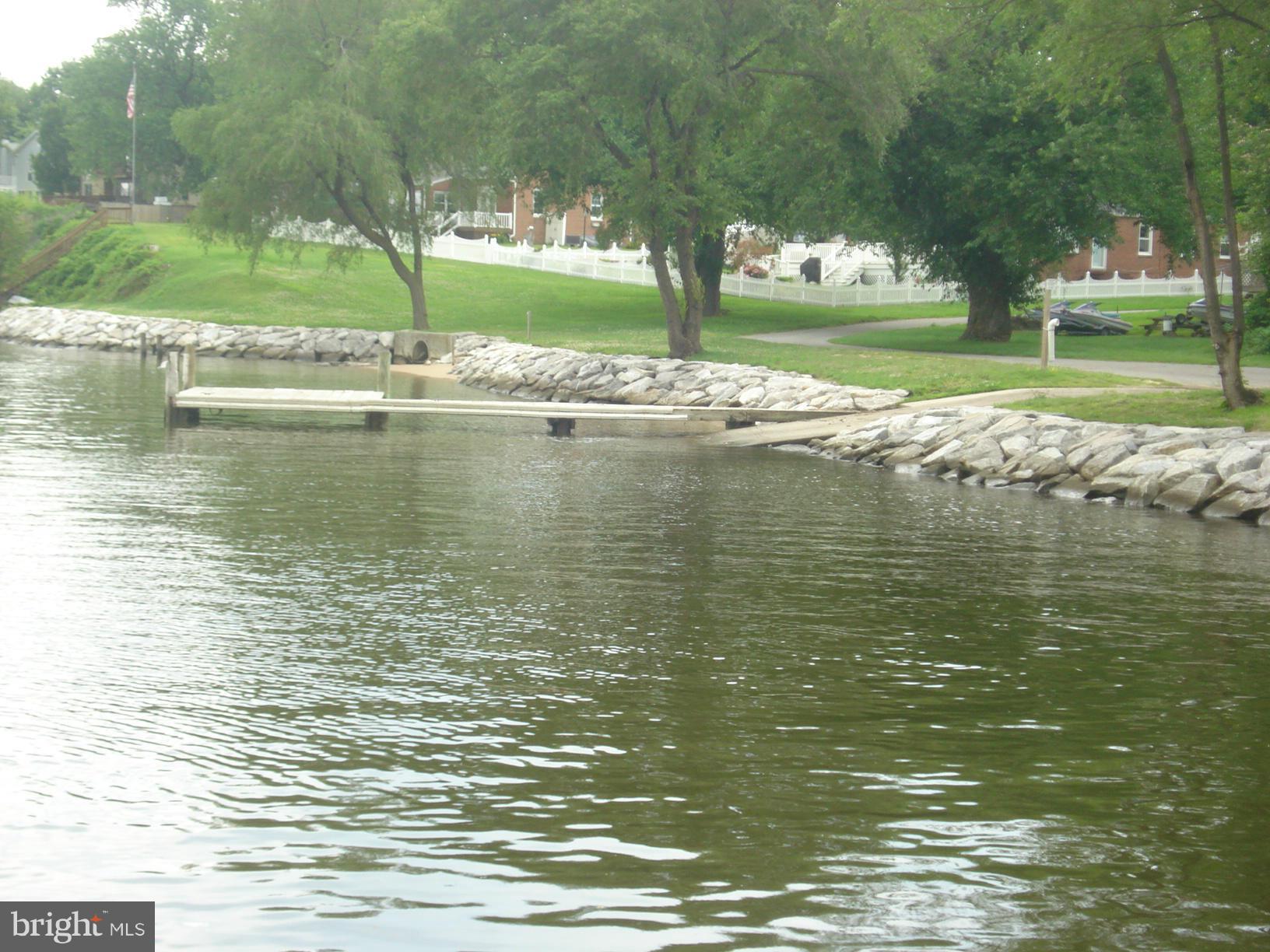 RIVIERA BEACH - Residential