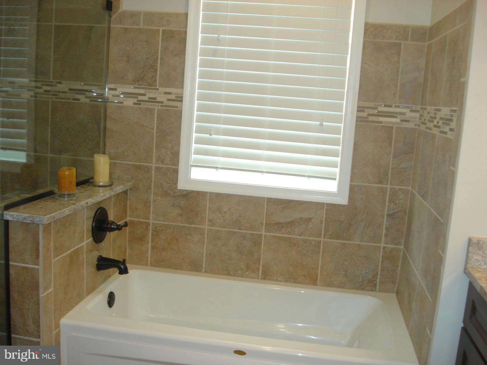 RIVIERA BEACH - Residential