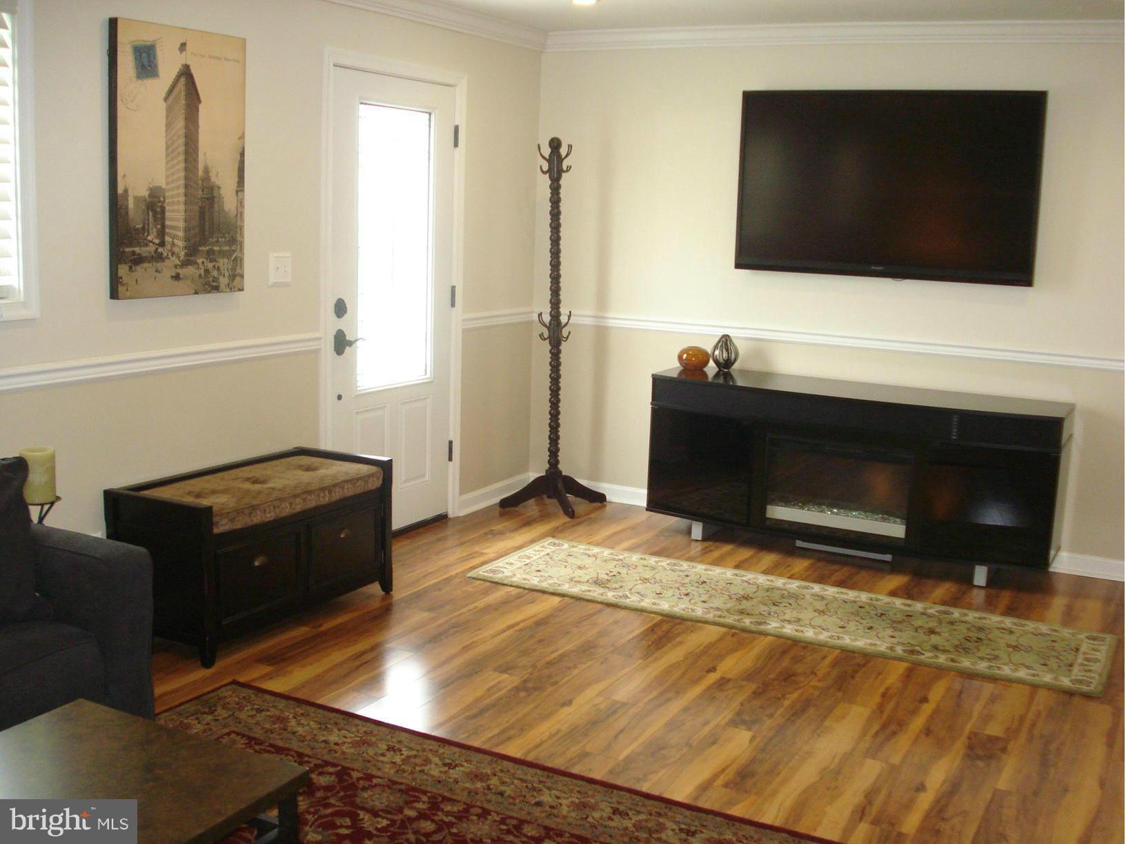 RIVIERA BEACH - Residential