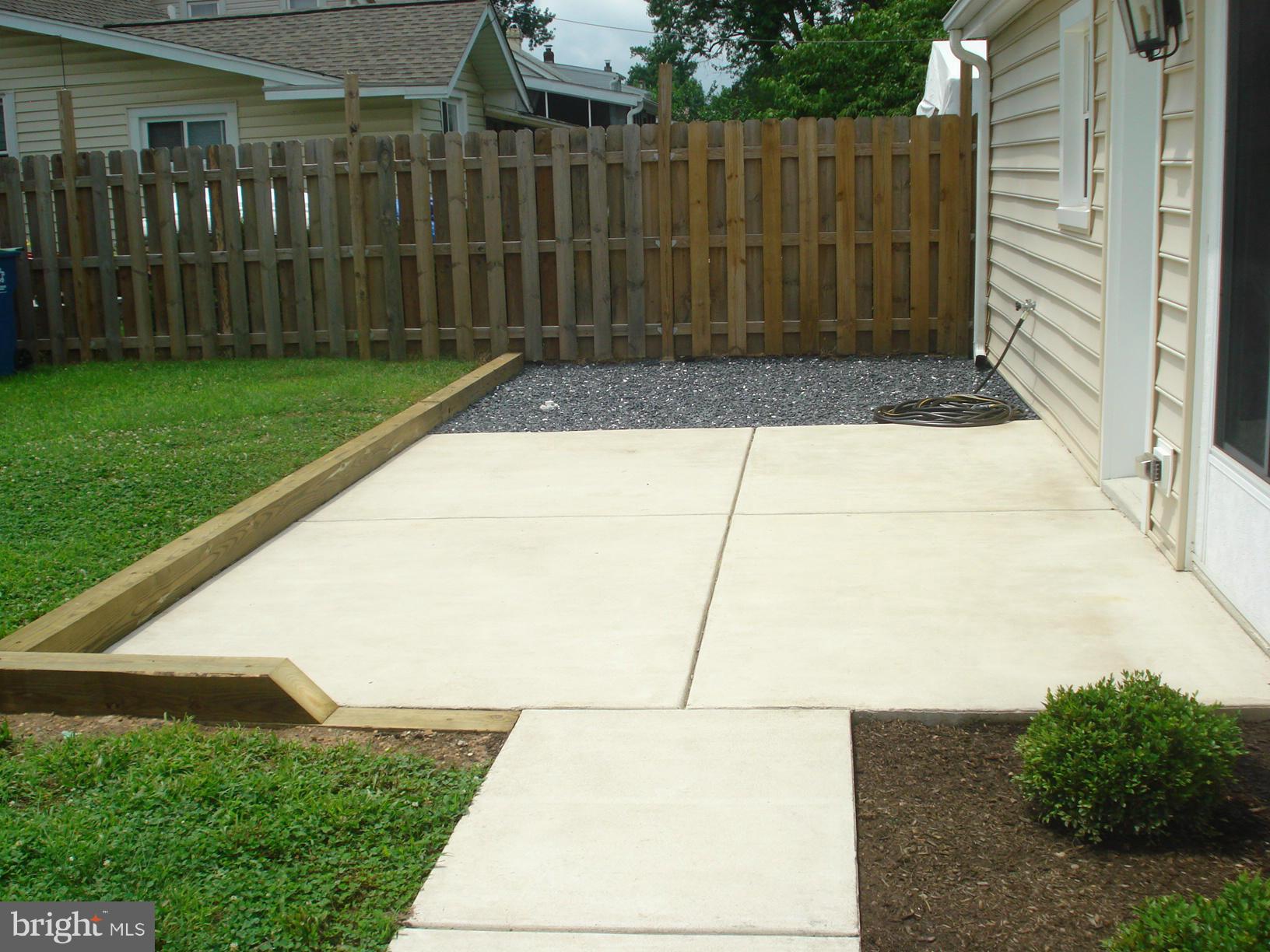 RIVIERA BEACH - Residential