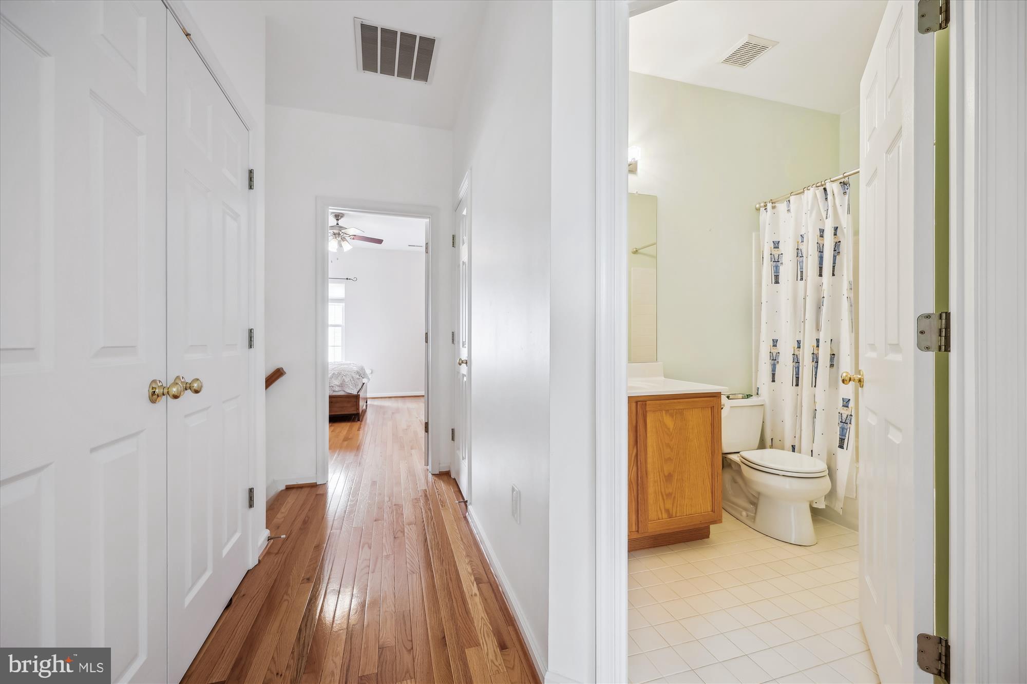 KINGSVIEW VILLAGE - Residential