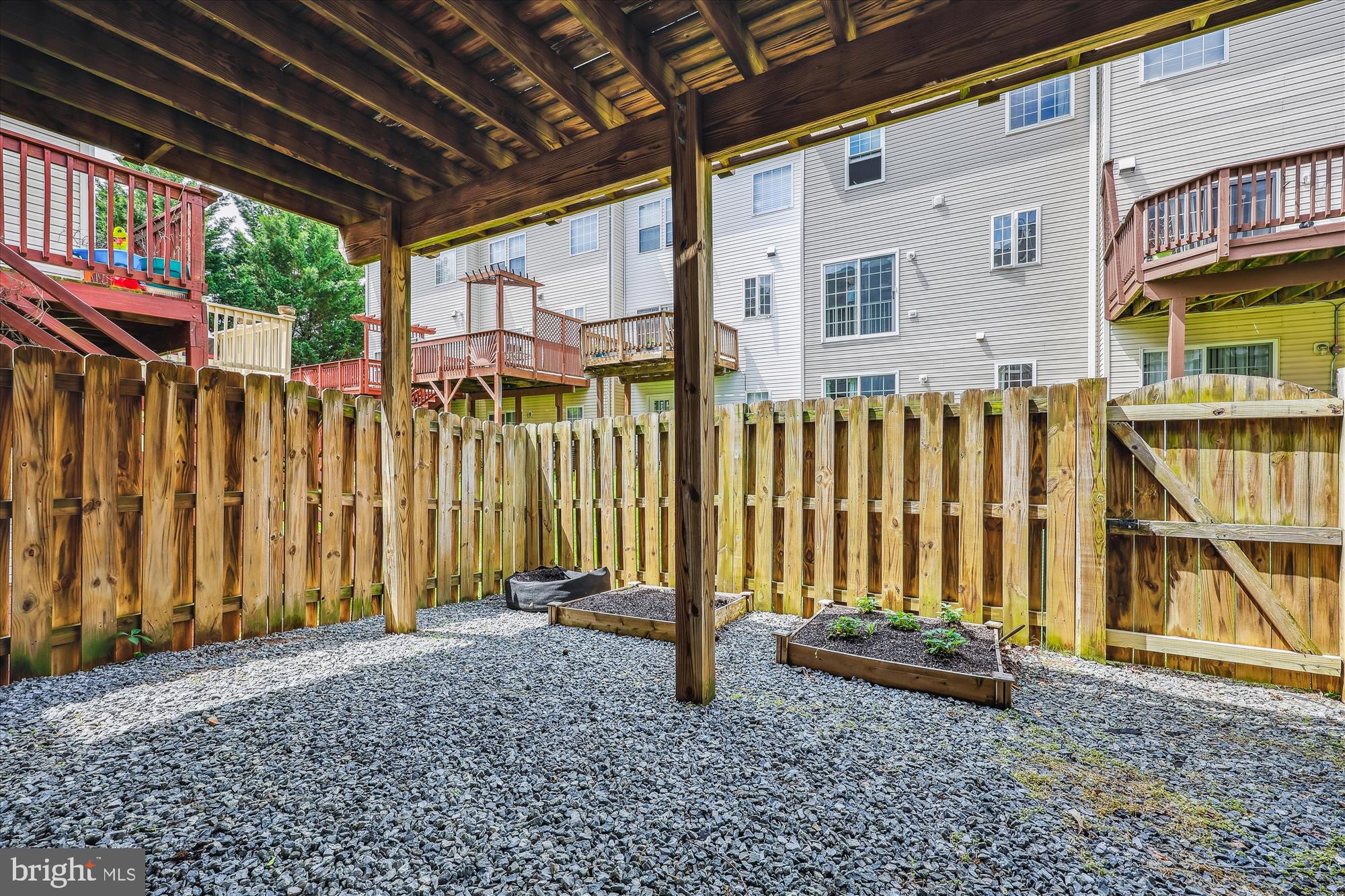 KINGSVIEW VILLAGE - Residential