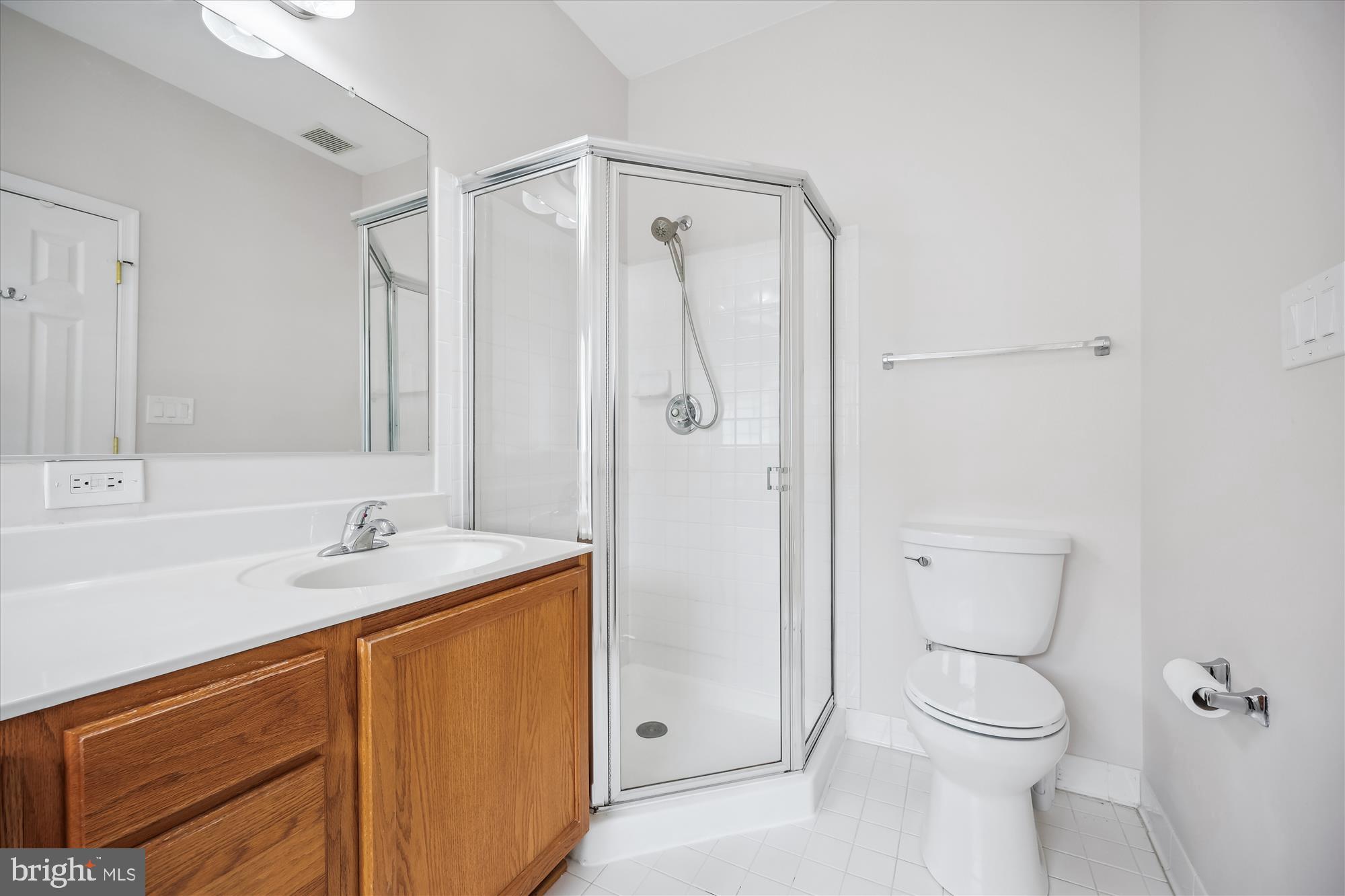 KINGSVIEW VILLAGE - Residential