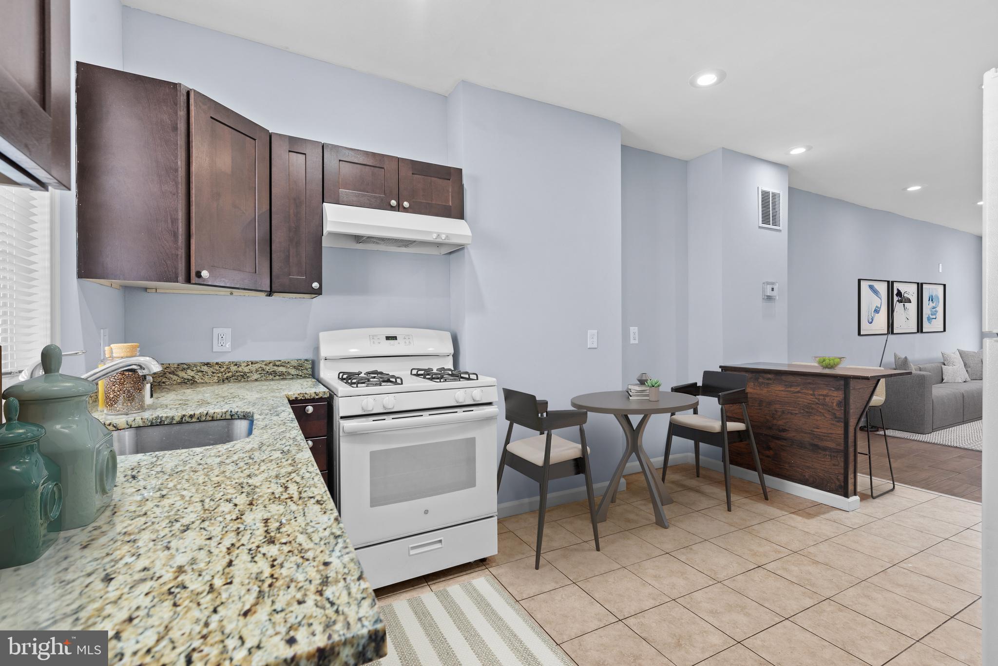 MCELDERRY PARK - Residential Lease