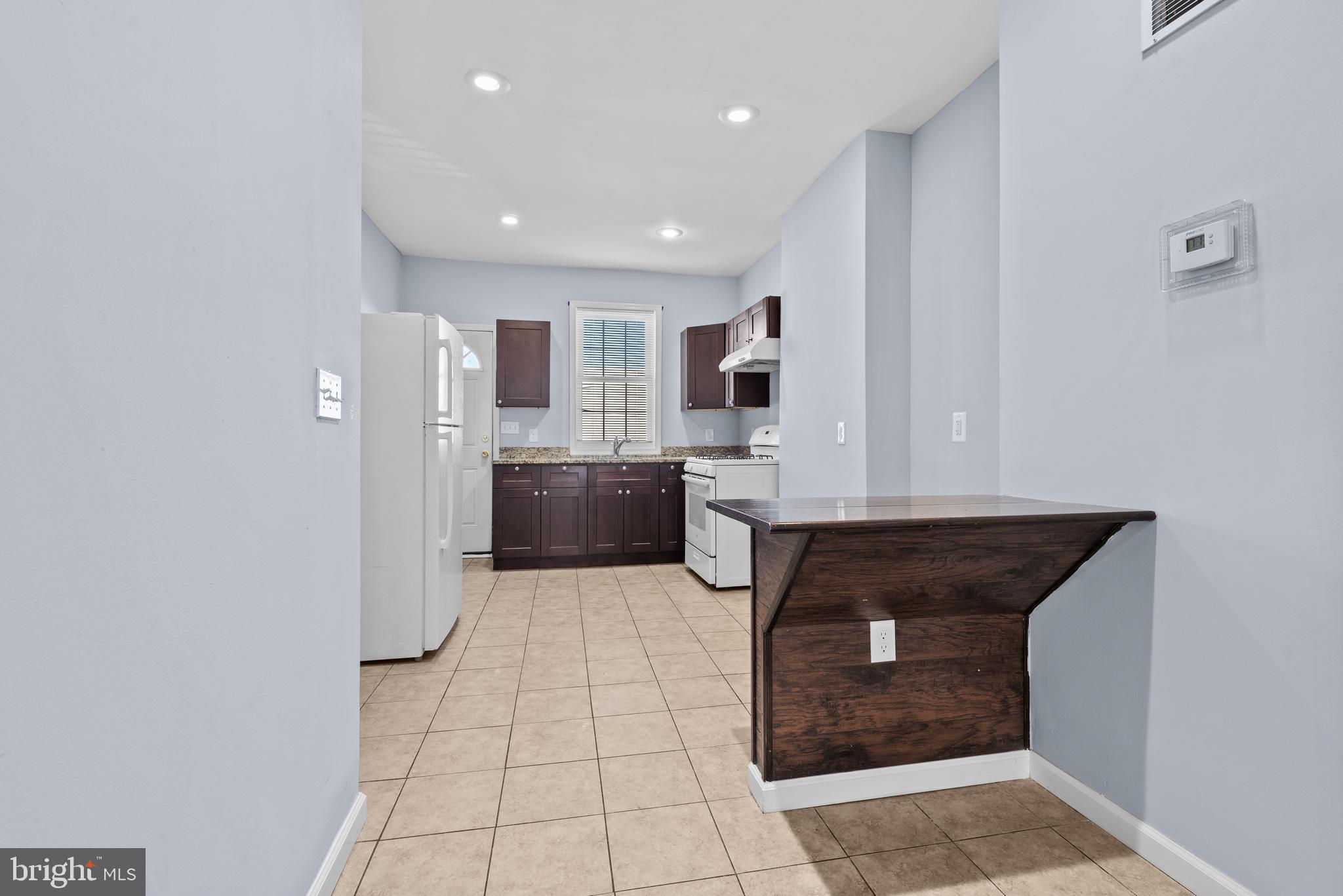 MCELDERRY PARK - Residential Lease