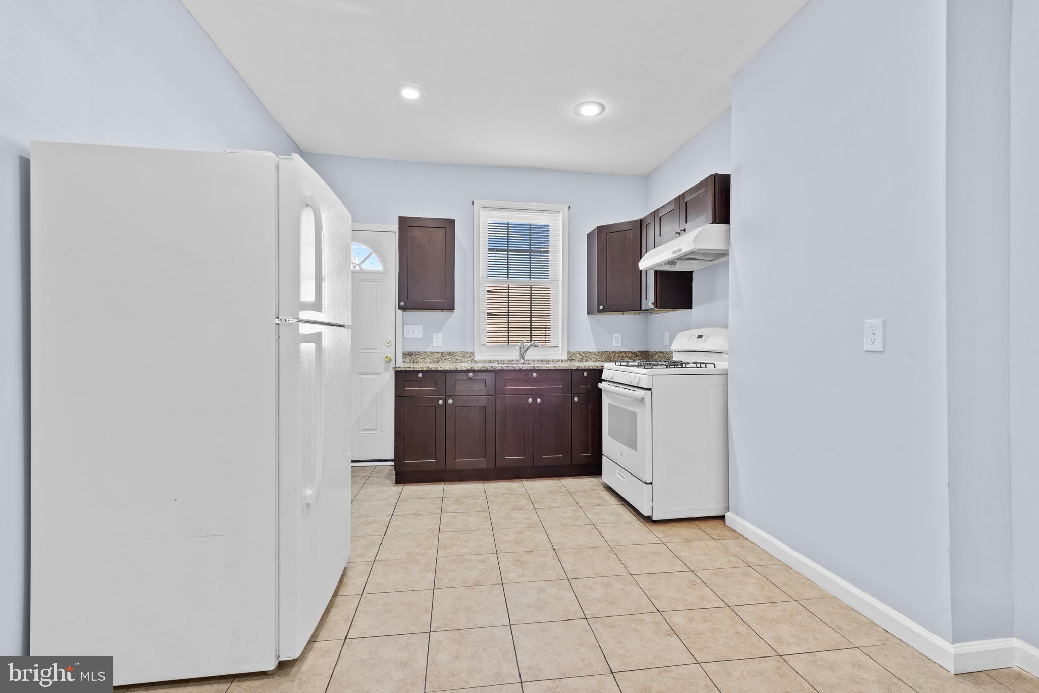 MCELDERRY PARK - Residential Lease