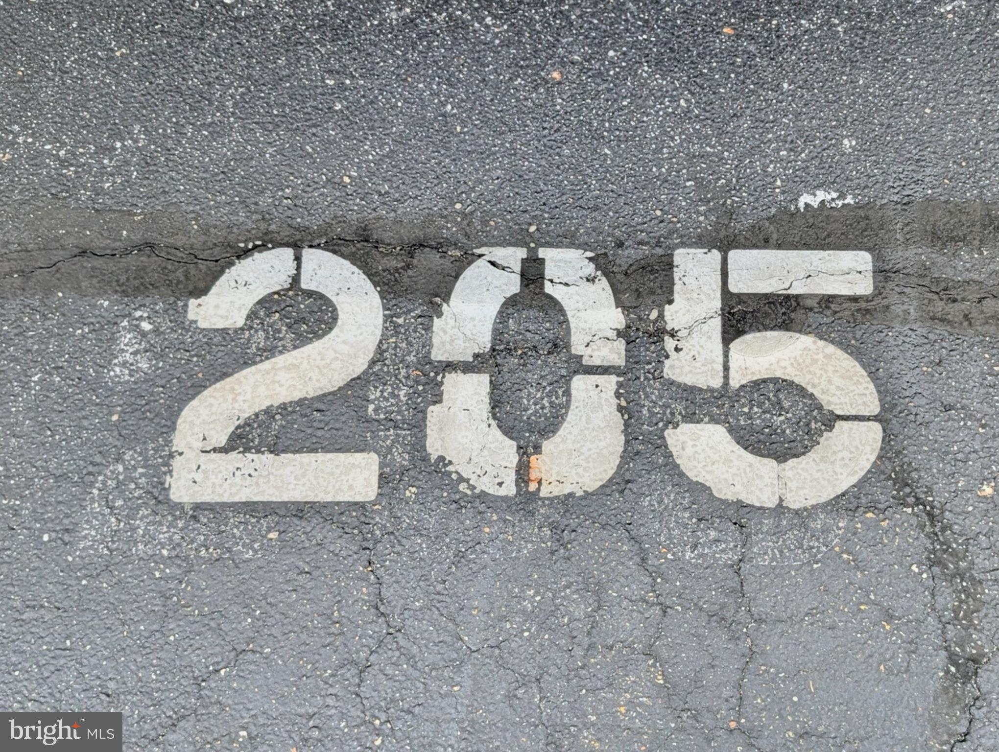 5201 ATLANTIC AVENUE 205