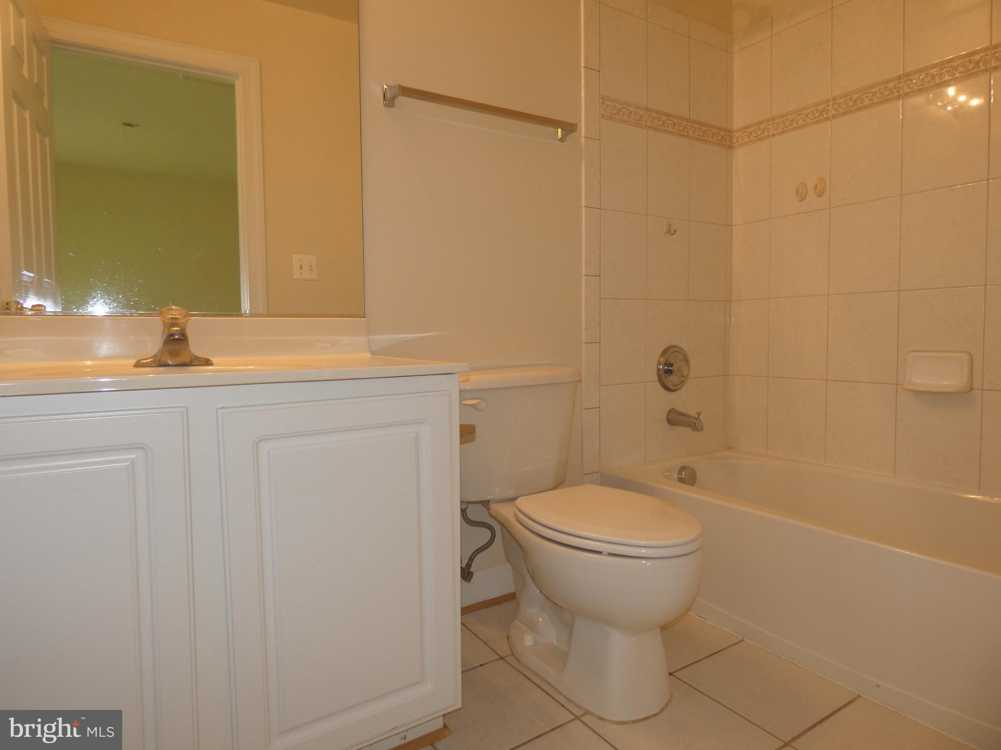 ELLIS PLANTATION - Residential