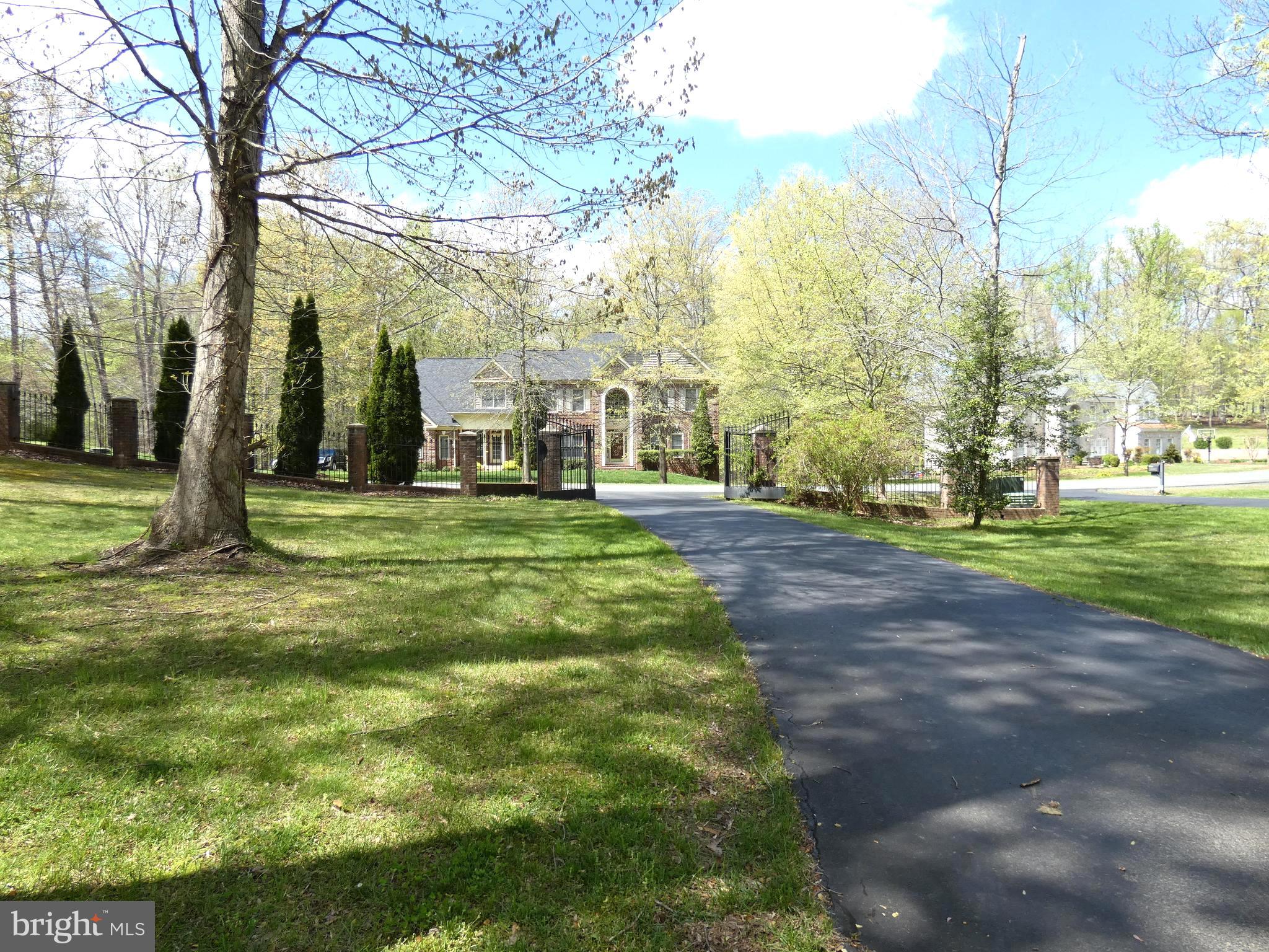 ELLIS PLANTATION - Residential