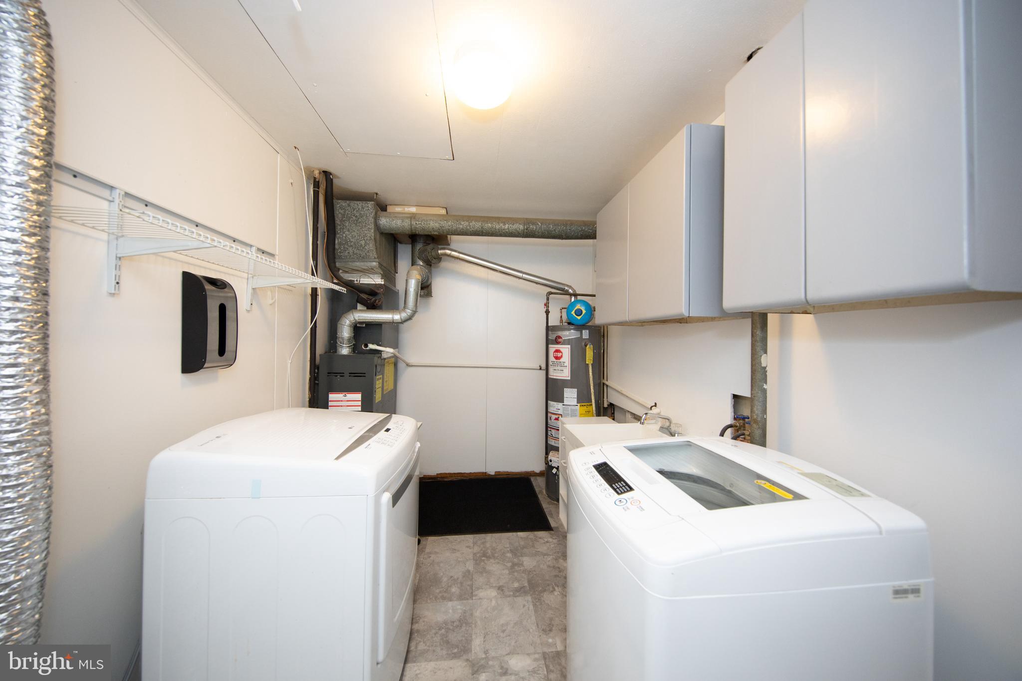 ROYAL ACRES - Residential