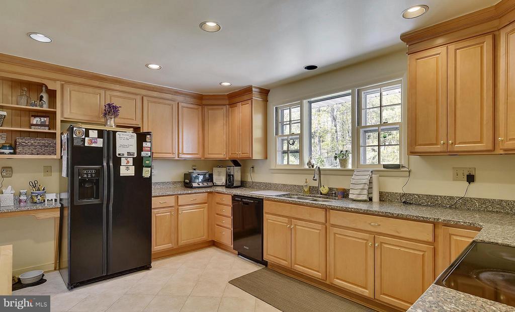 WILTON WOODS - Residential Lease