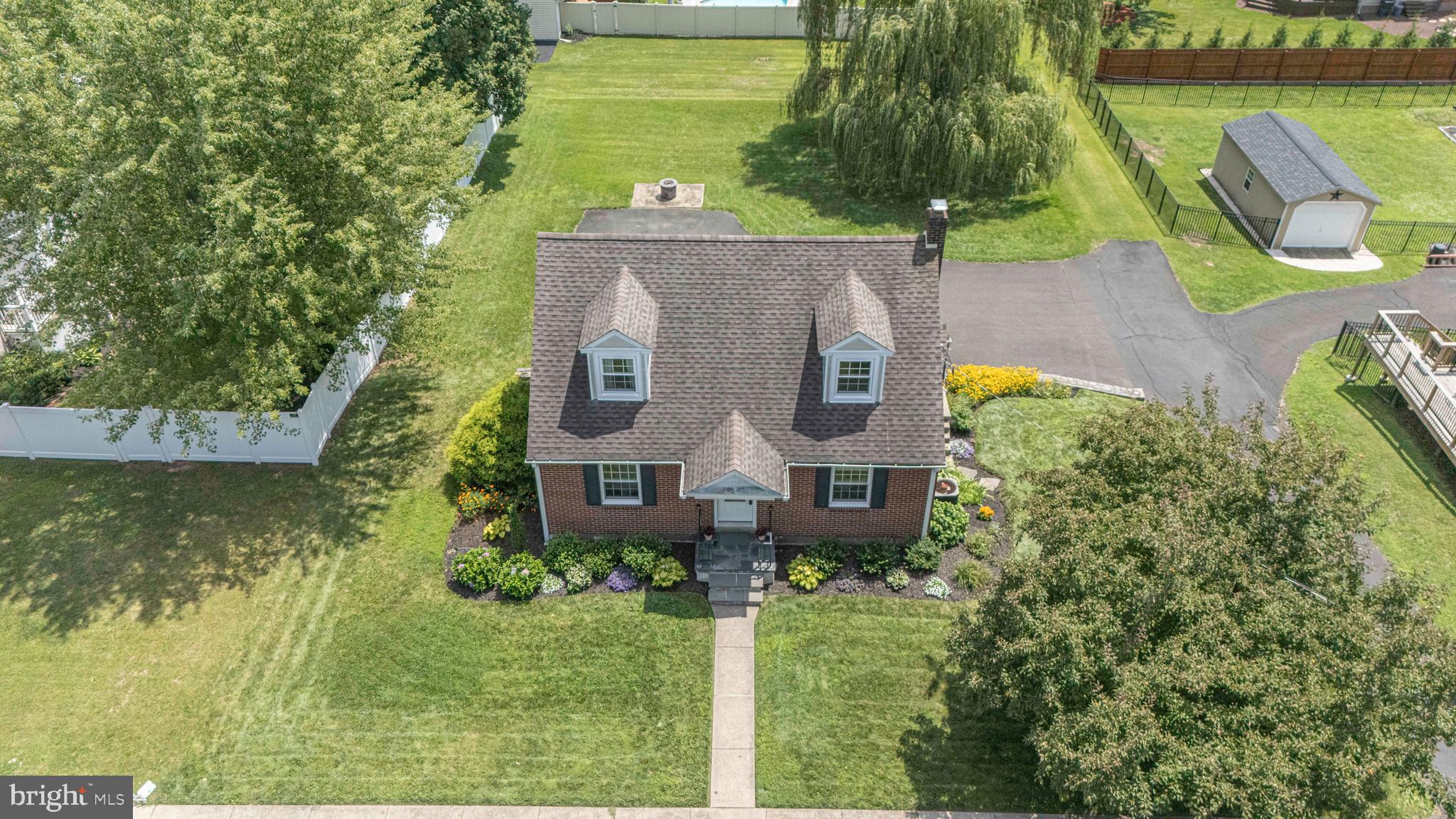 248 N 3RD STREET