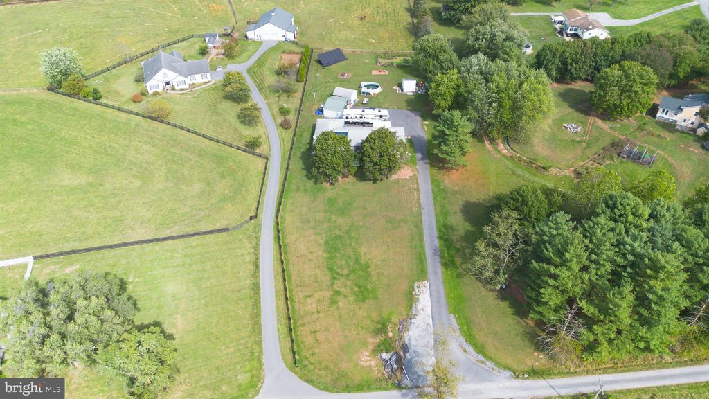 Photo of 4174 Francis Scott Key Highway, TANEYTOWN, MD 21787 (MLS # MDCR2030674)
