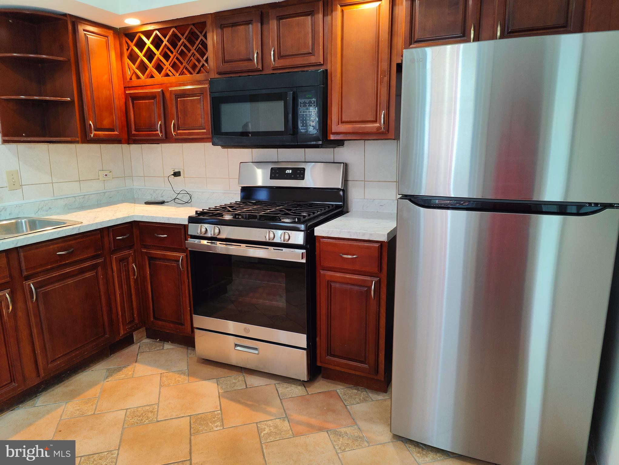 FELTONVILLE - Residential