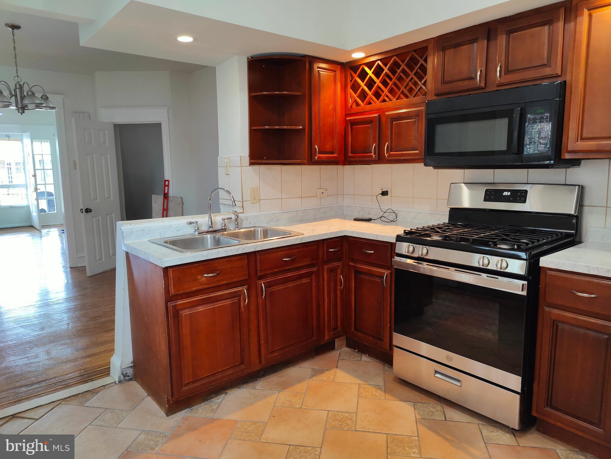 FELTONVILLE - Residential