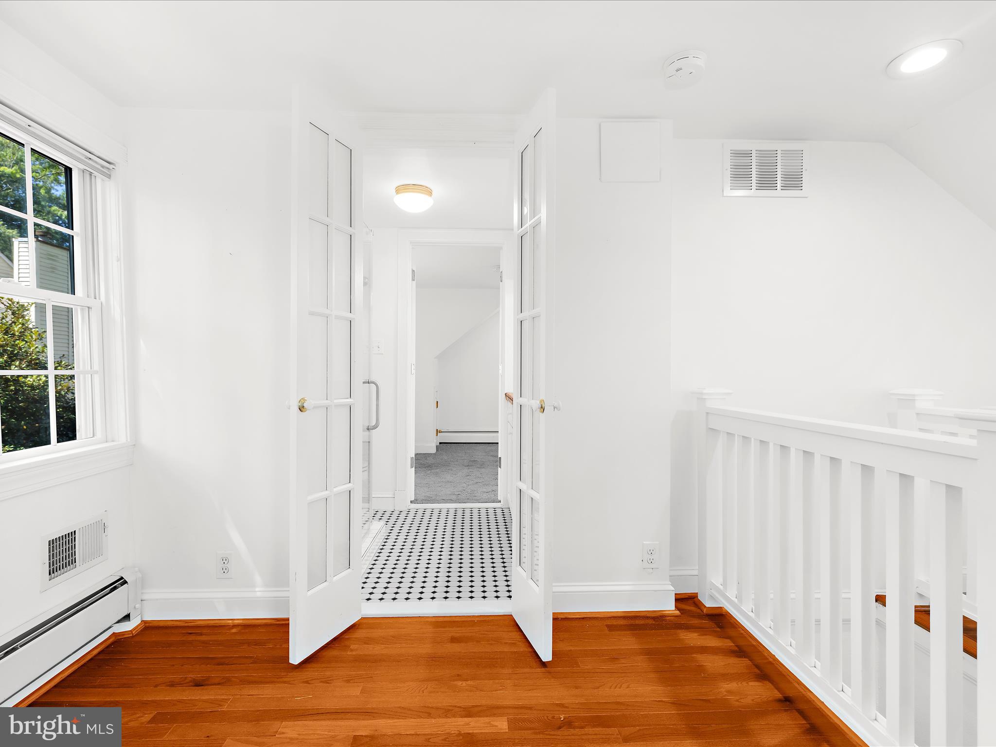 EASTPORT - Residential