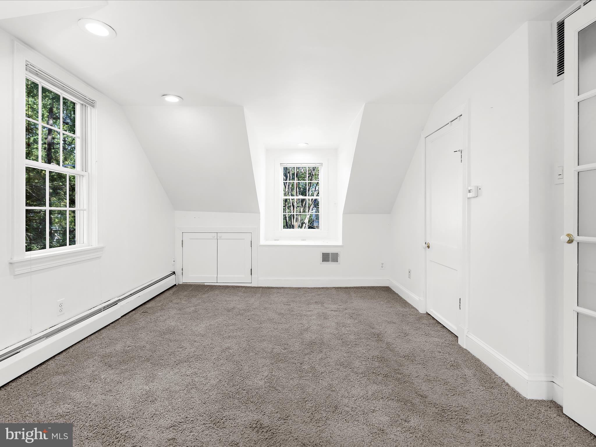 EASTPORT - Residential