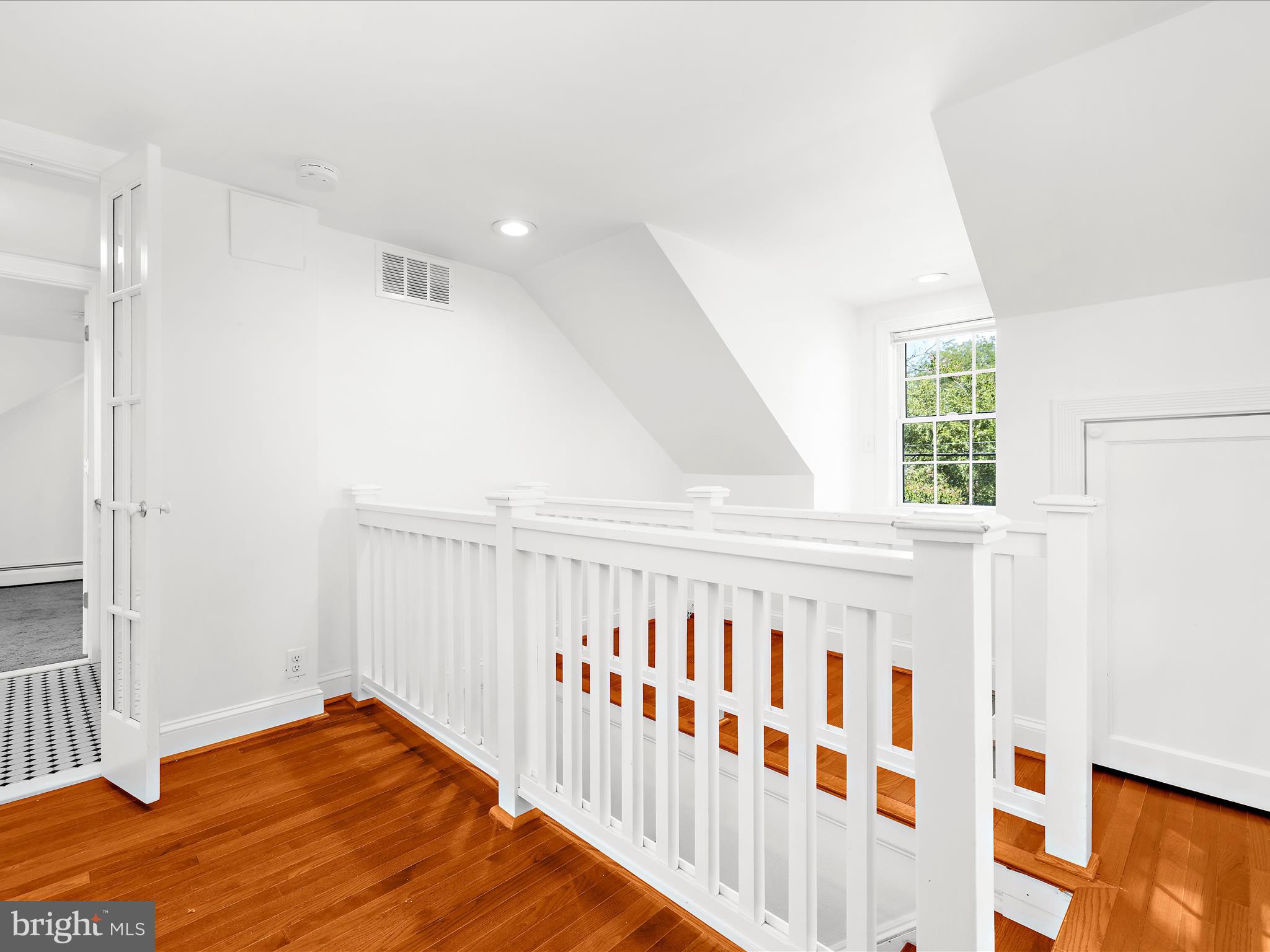 EASTPORT - Residential