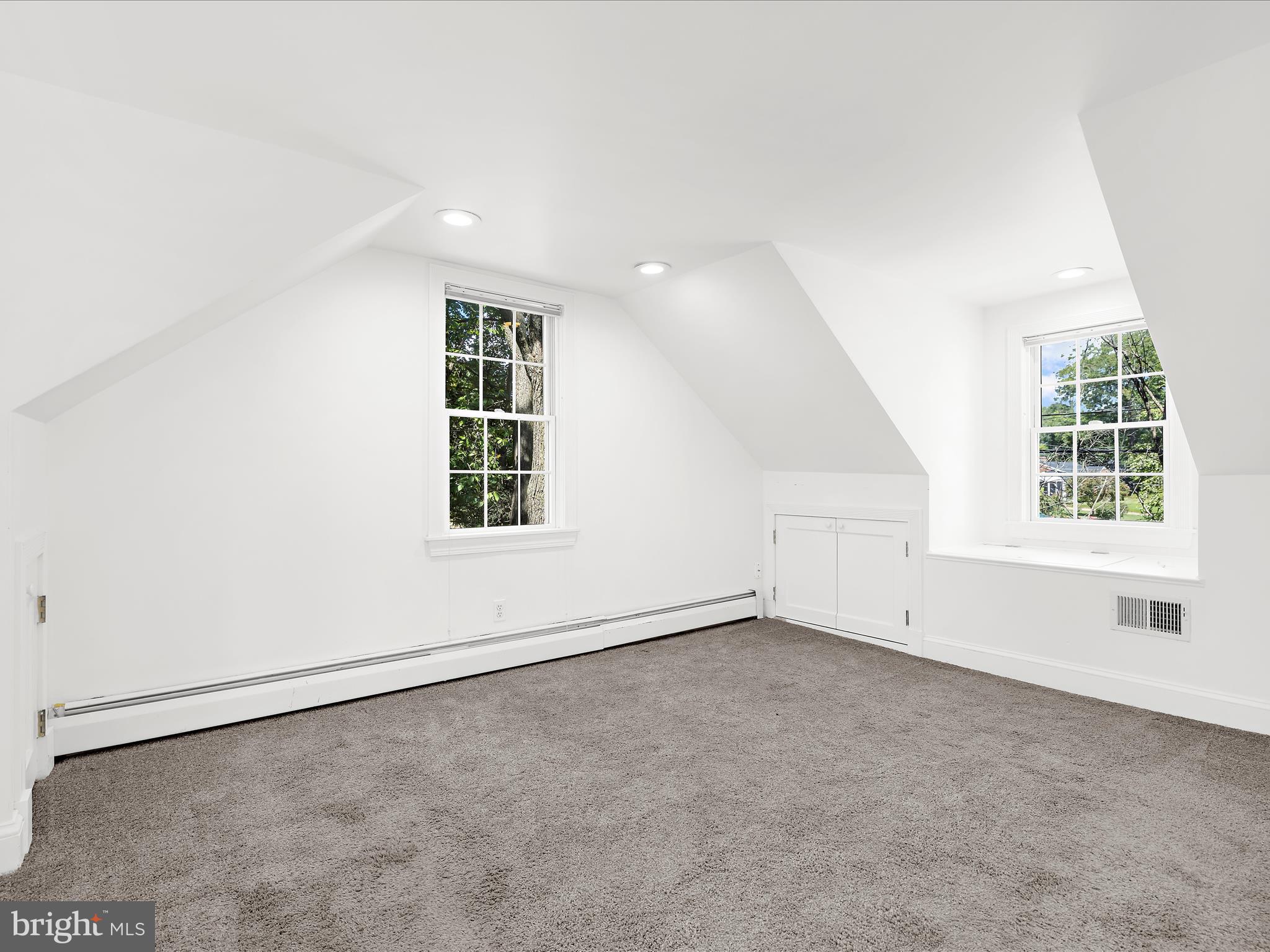 EASTPORT - Residential