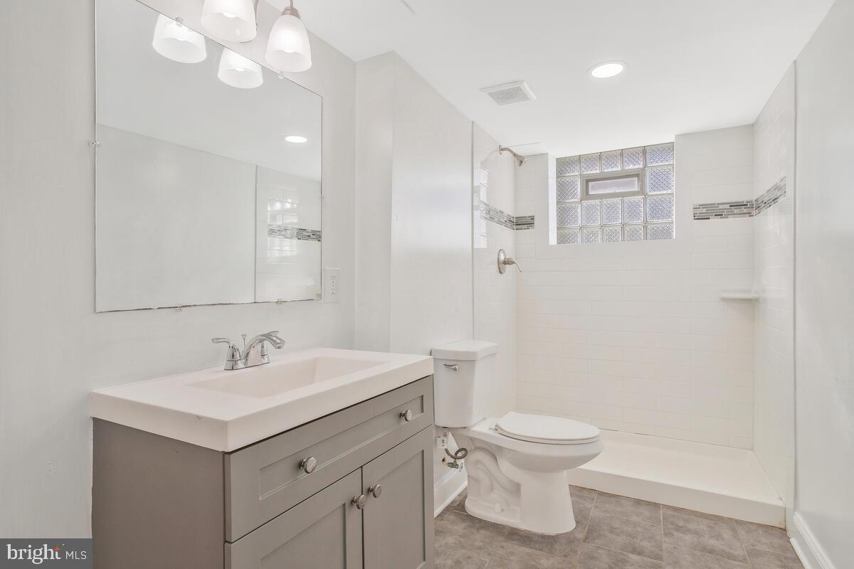 HAMILTON HEIGHTS - Residential Lease