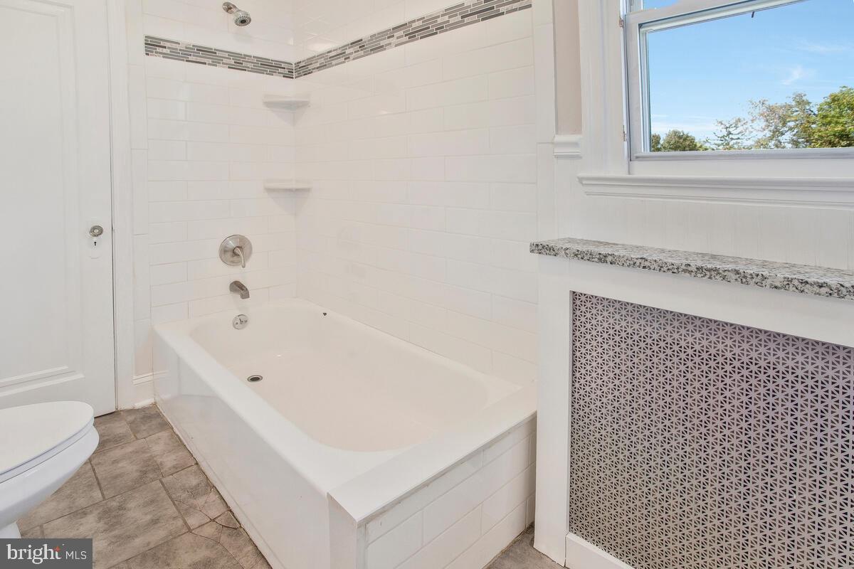 HAMILTON HEIGHTS - Residential Lease