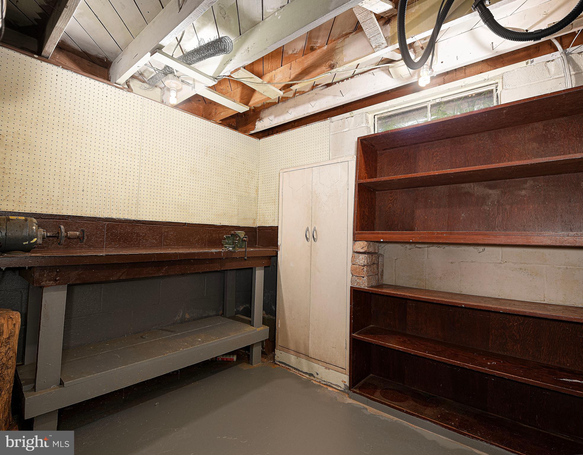 HILLSDALE - Residential