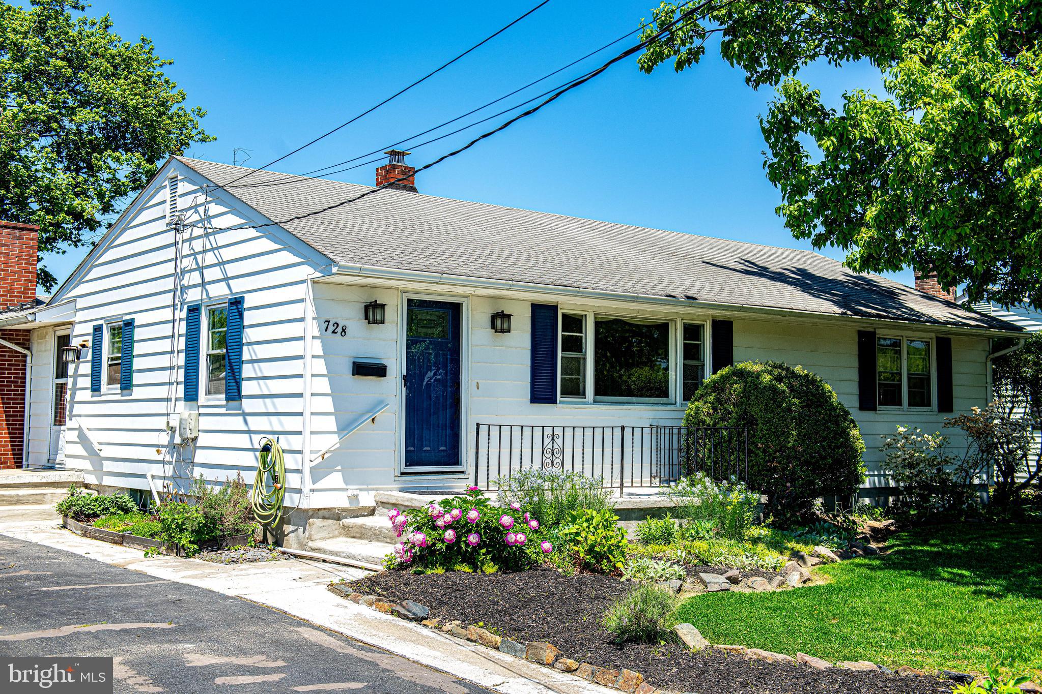HILLSDALE - Residential