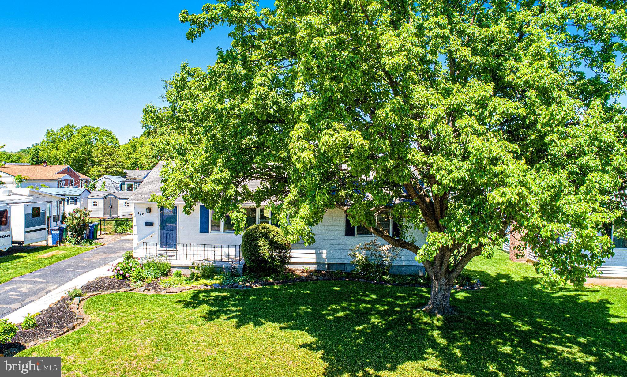 HILLSDALE - Residential