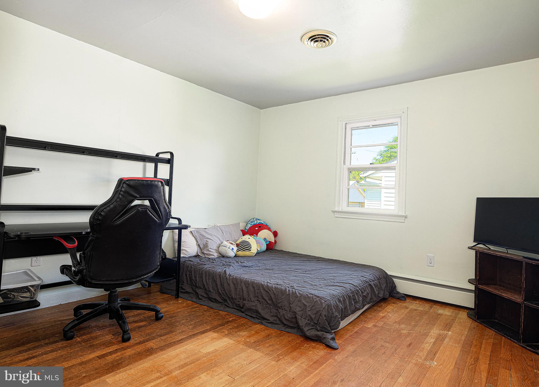 HILLSDALE - Residential